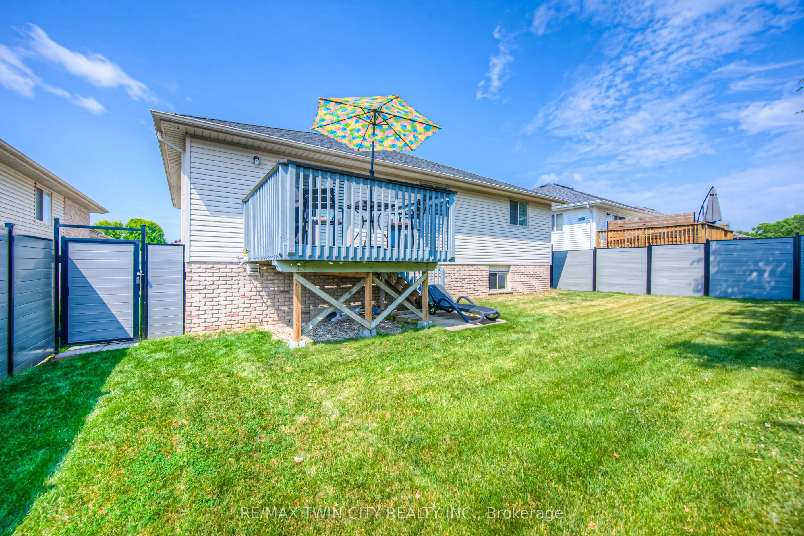 9 Dunton Lane