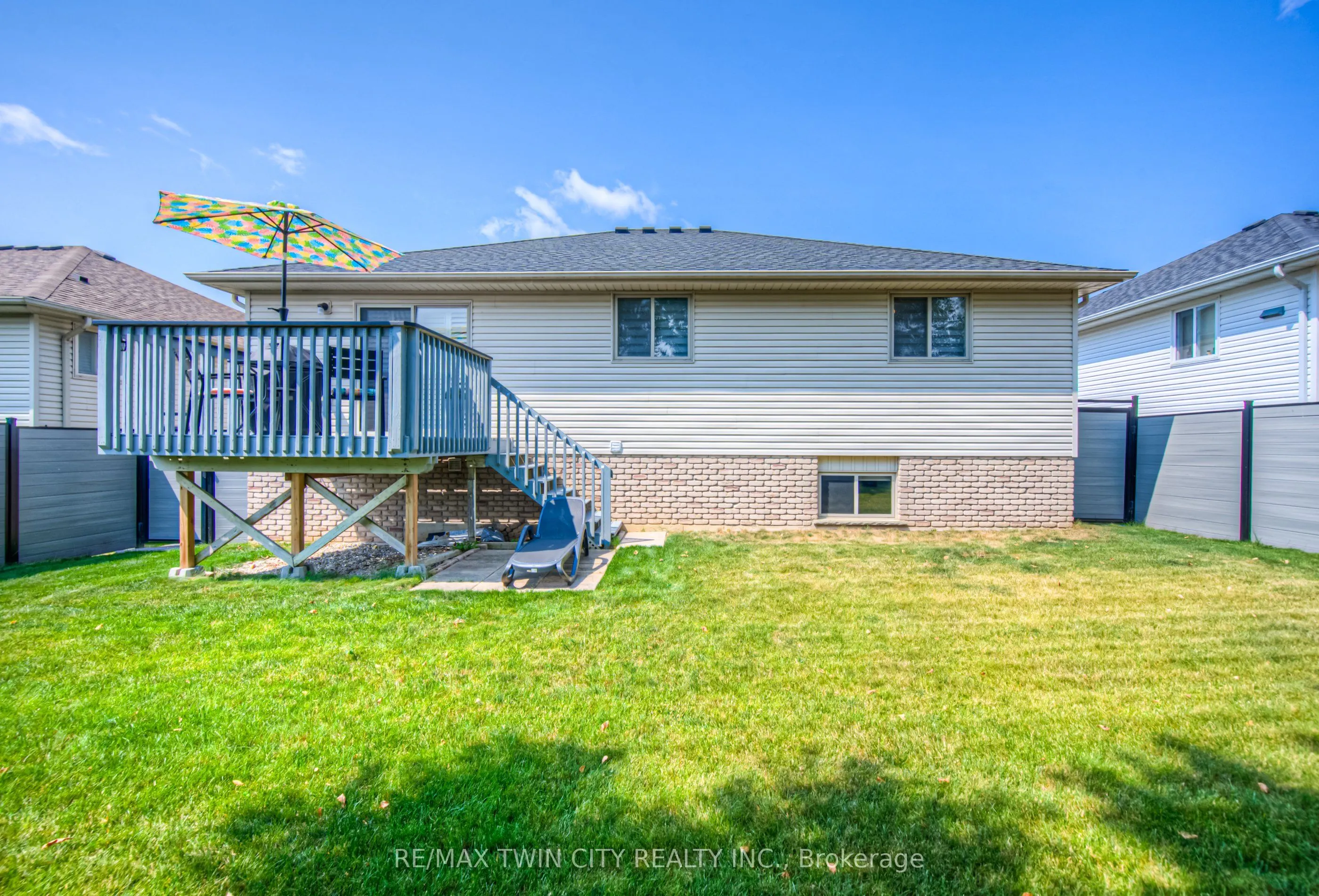 9 Dunton Lane