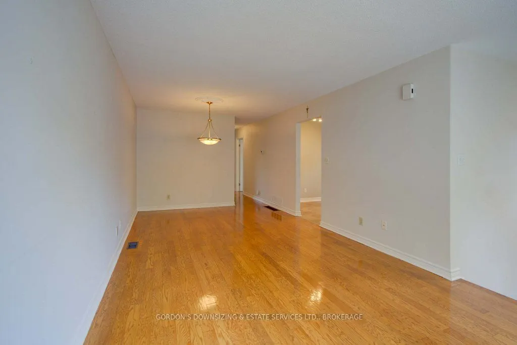 467 Grandtrunk Avenue