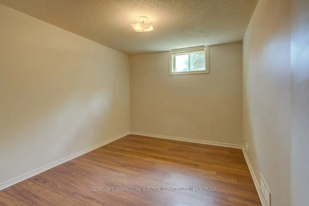 467 Grandtrunk Avenue