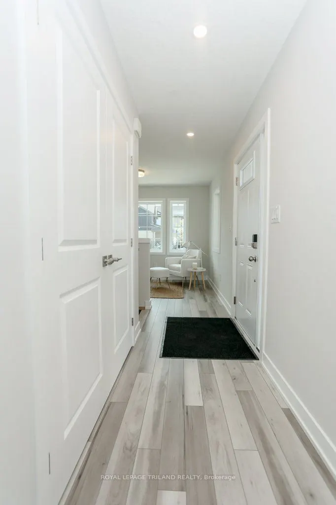 1 Harrow Lane