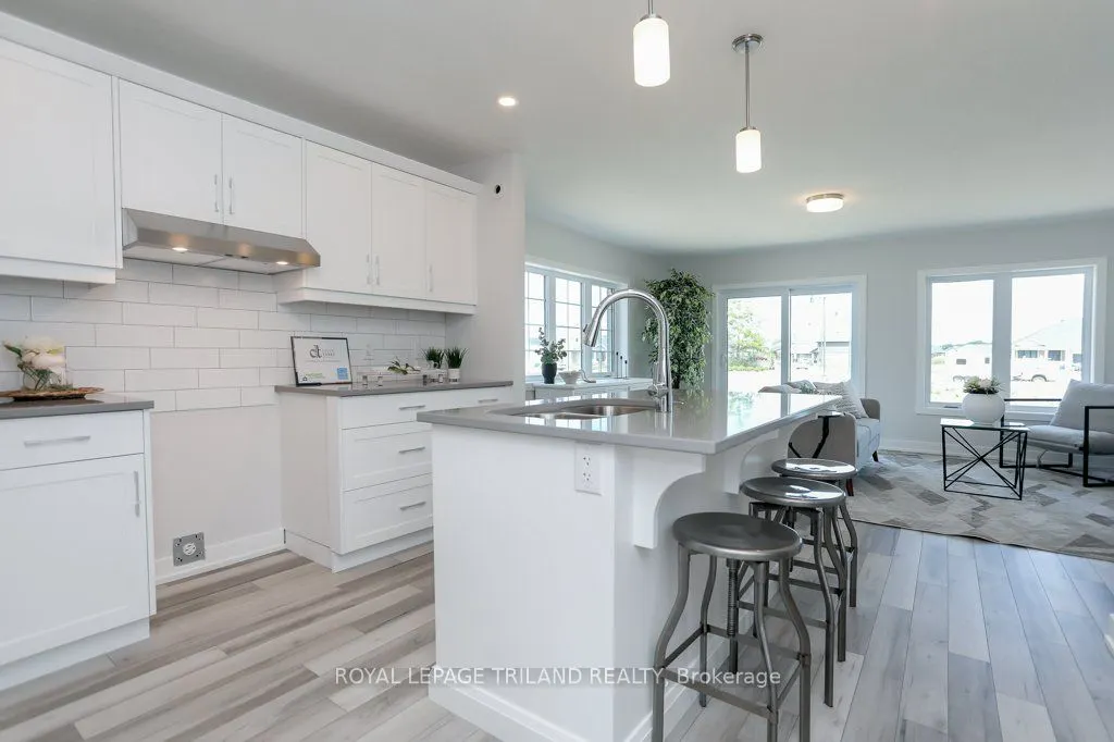 1 Harrow Lane