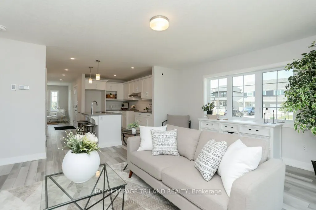 1 Harrow Lane