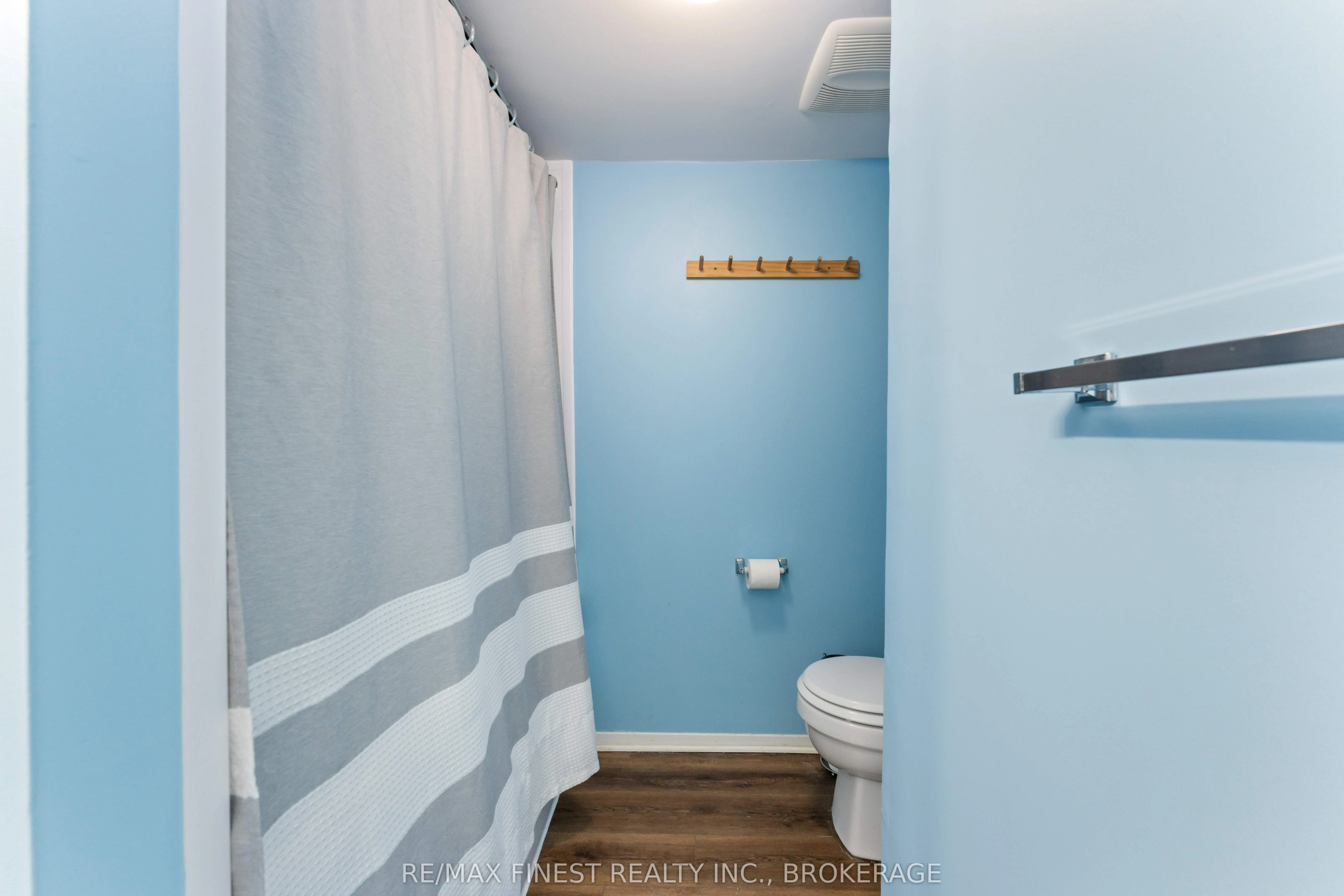 580 Armstrong Road, #102