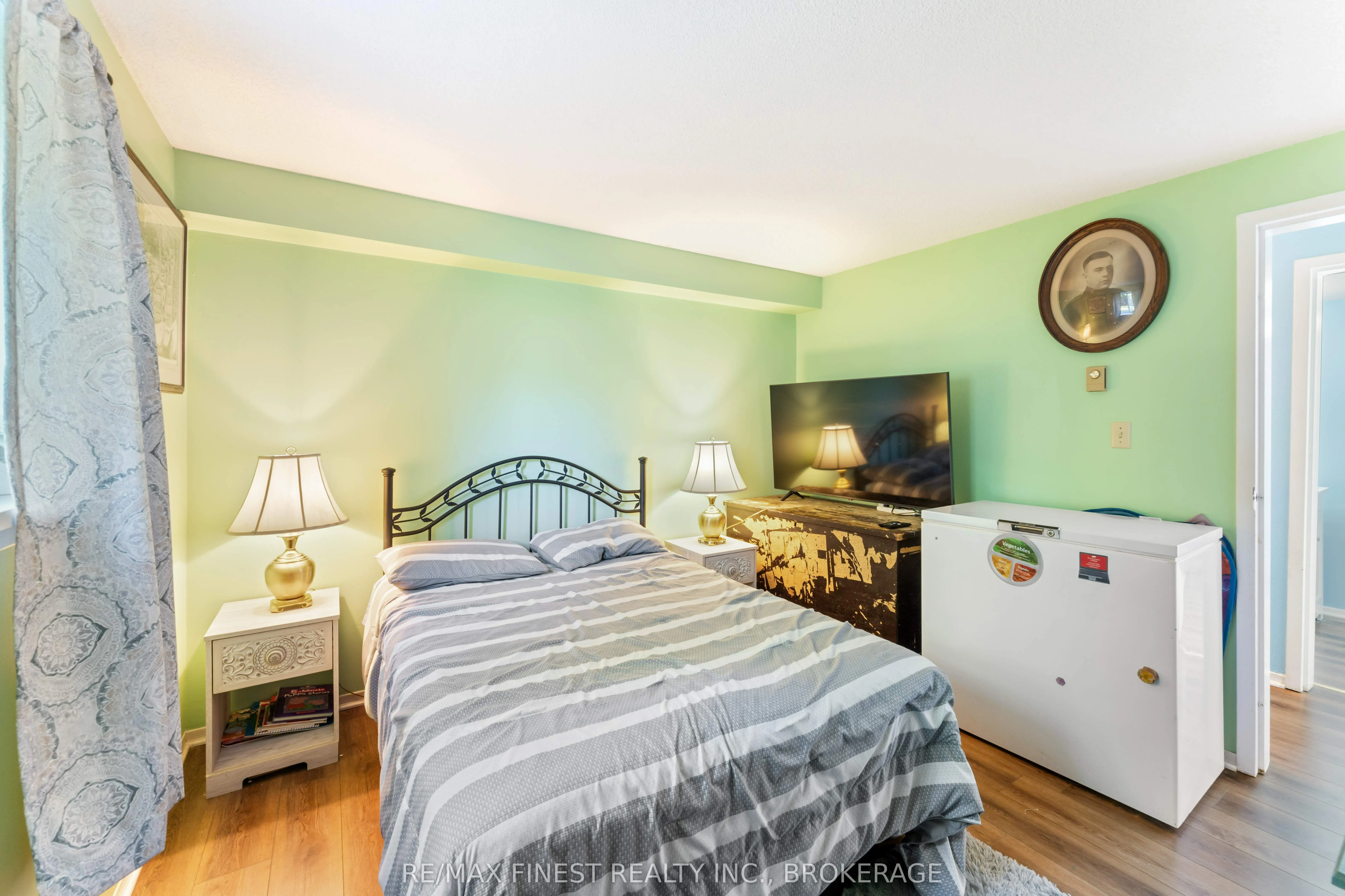 580 Armstrong Road, #102