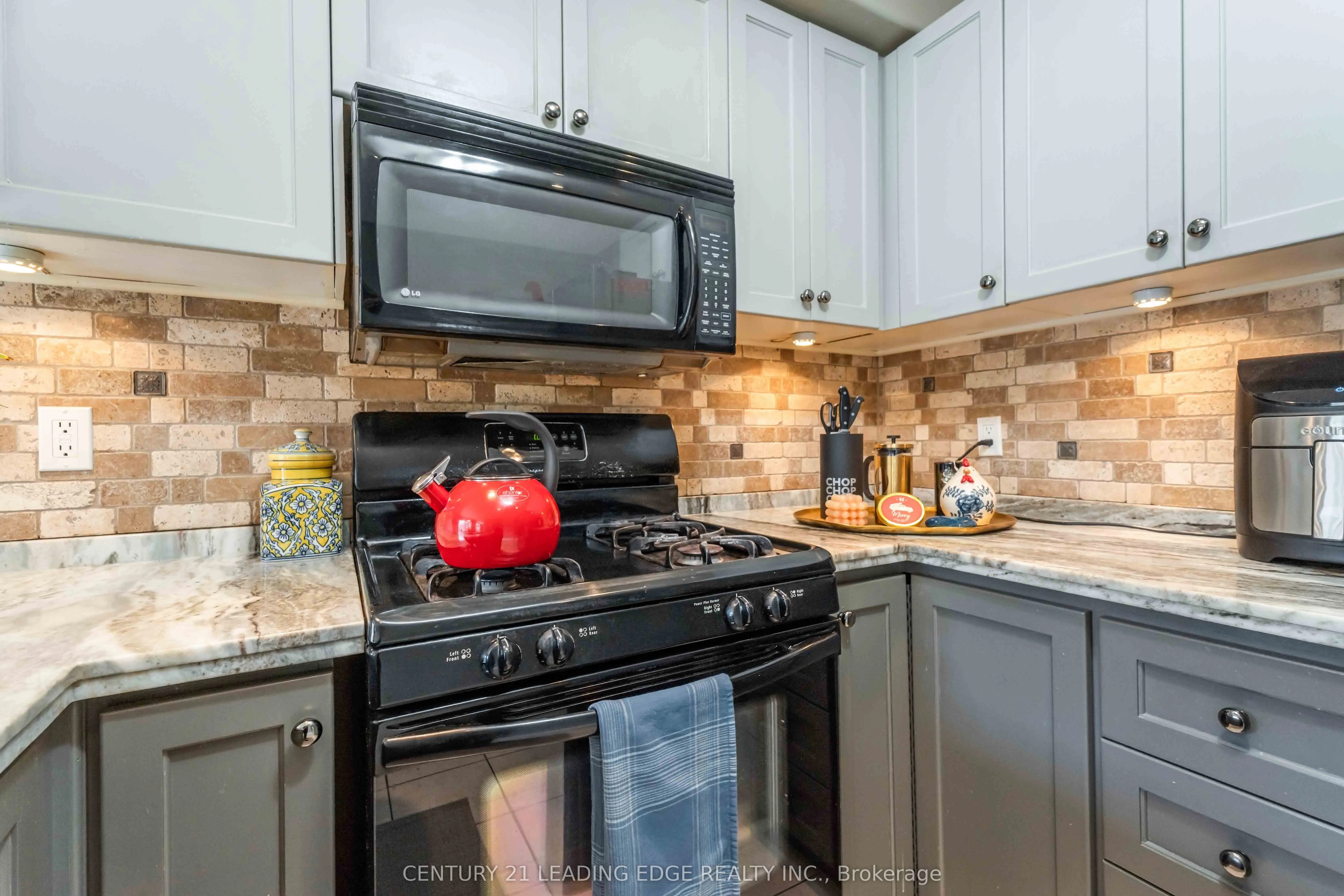 117 Thoroughbred Boulevard