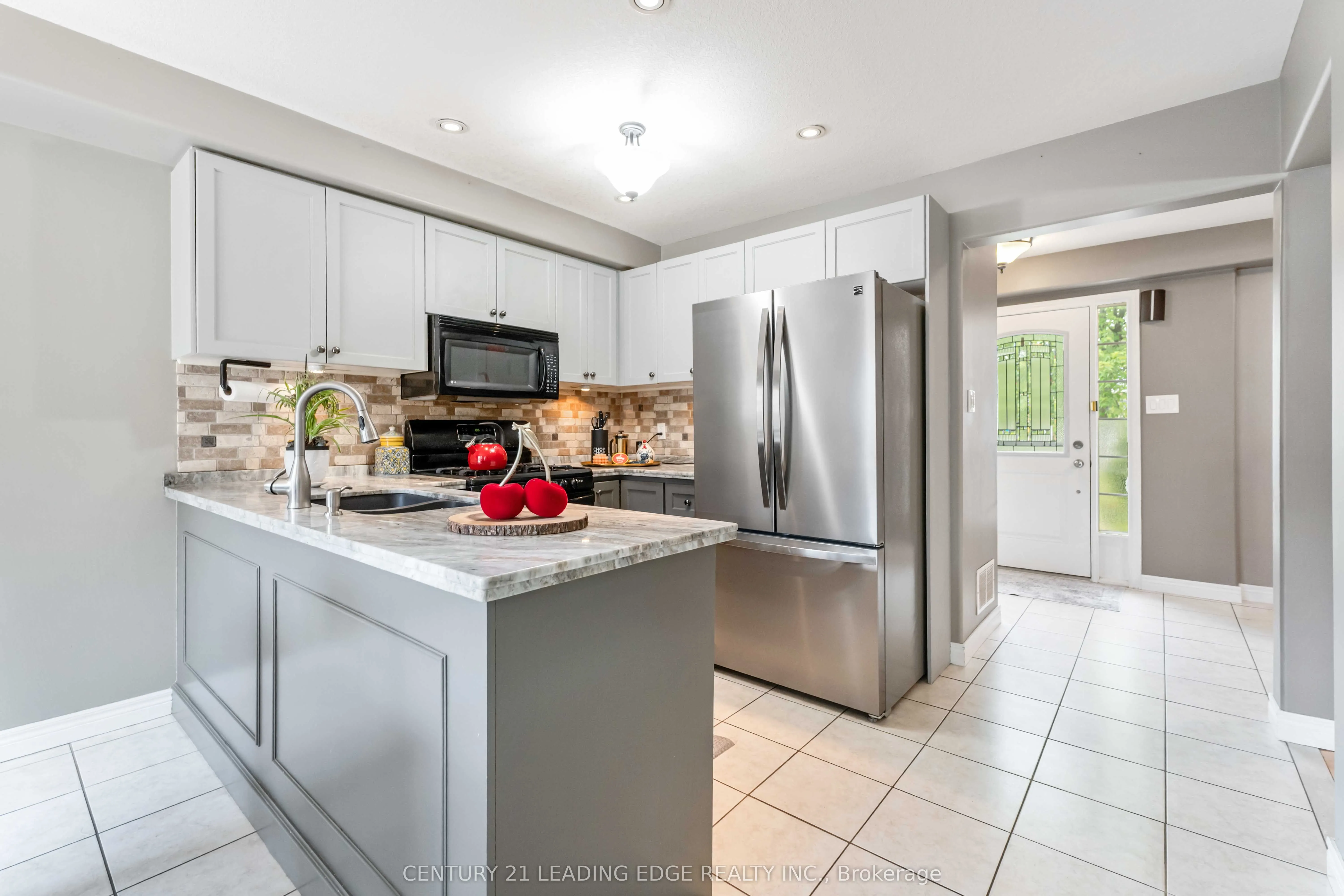 117 Thoroughbred Boulevard