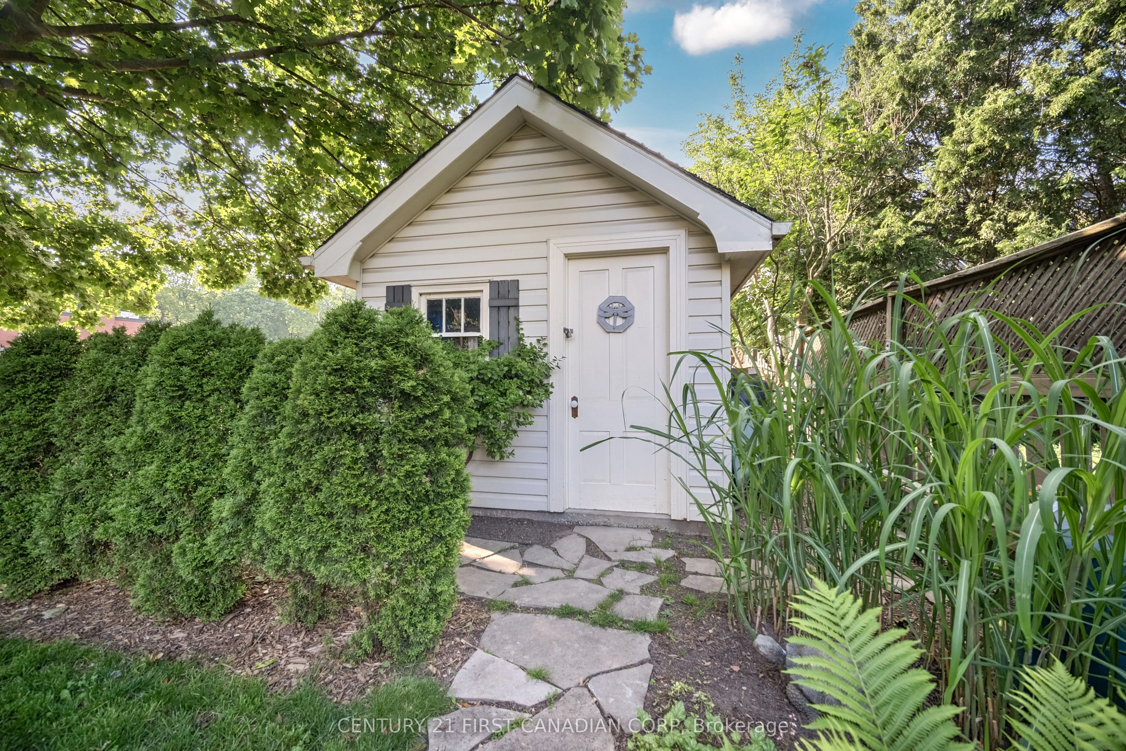 171 Mount Pleasant Avenue