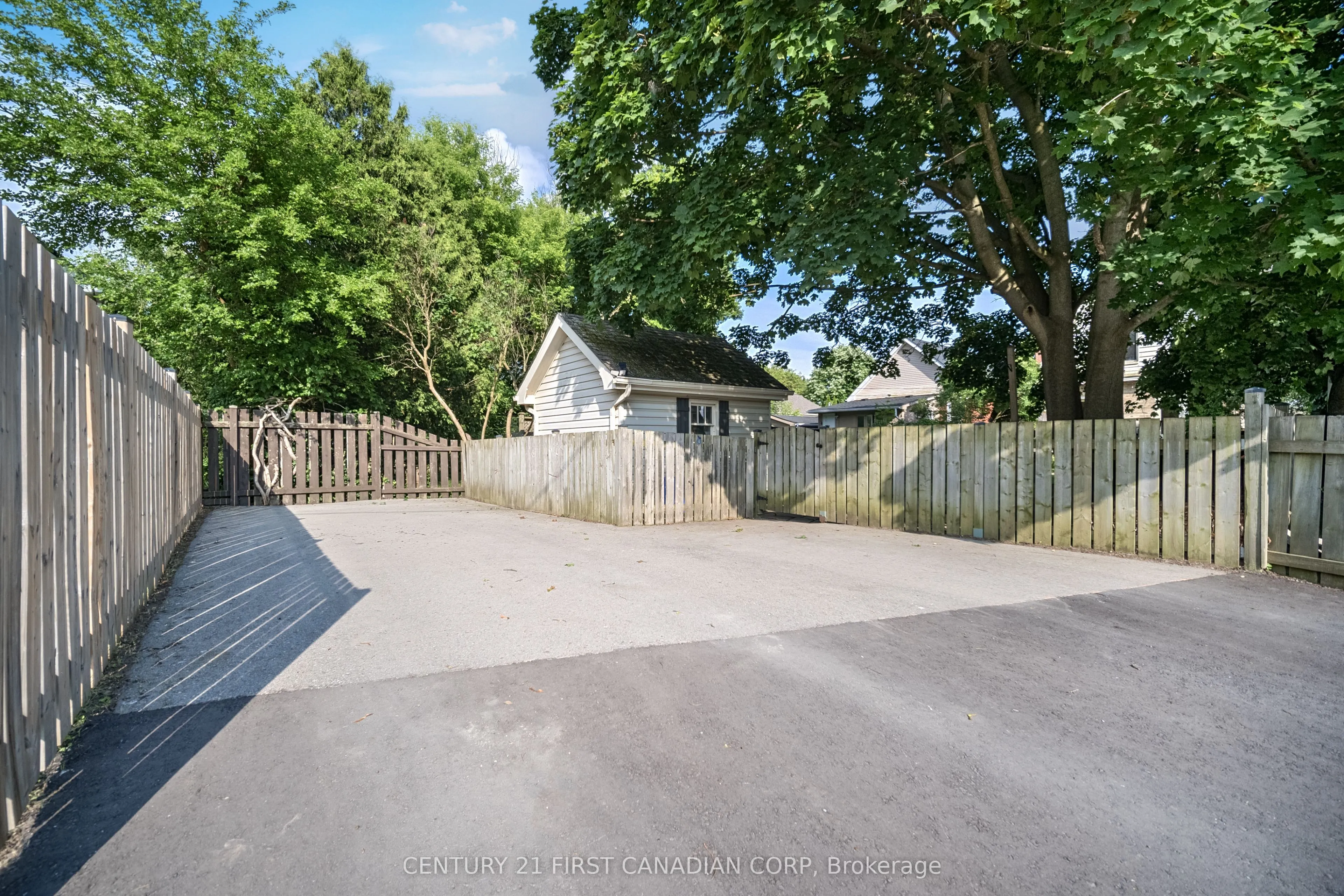 171 Mount Pleasant Avenue