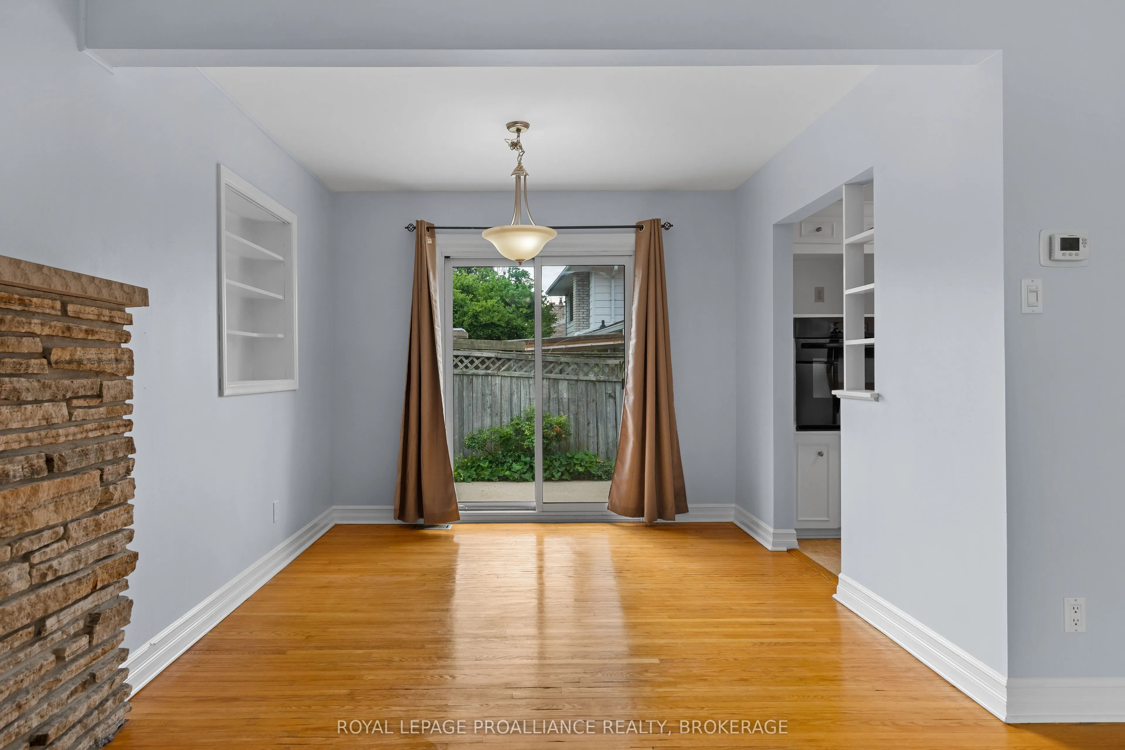 350 Norman Rogers Drive