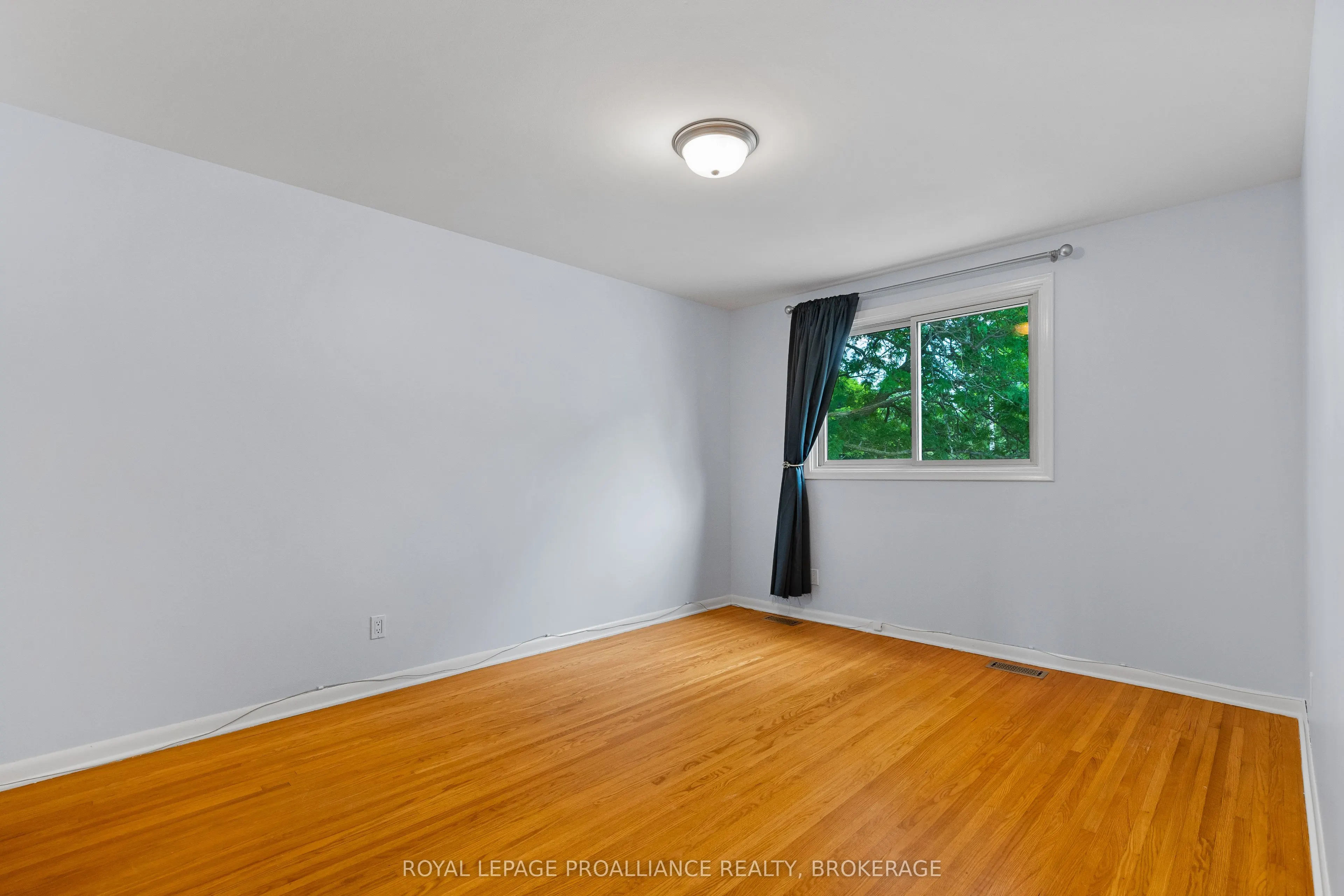 350 Norman Rogers Drive