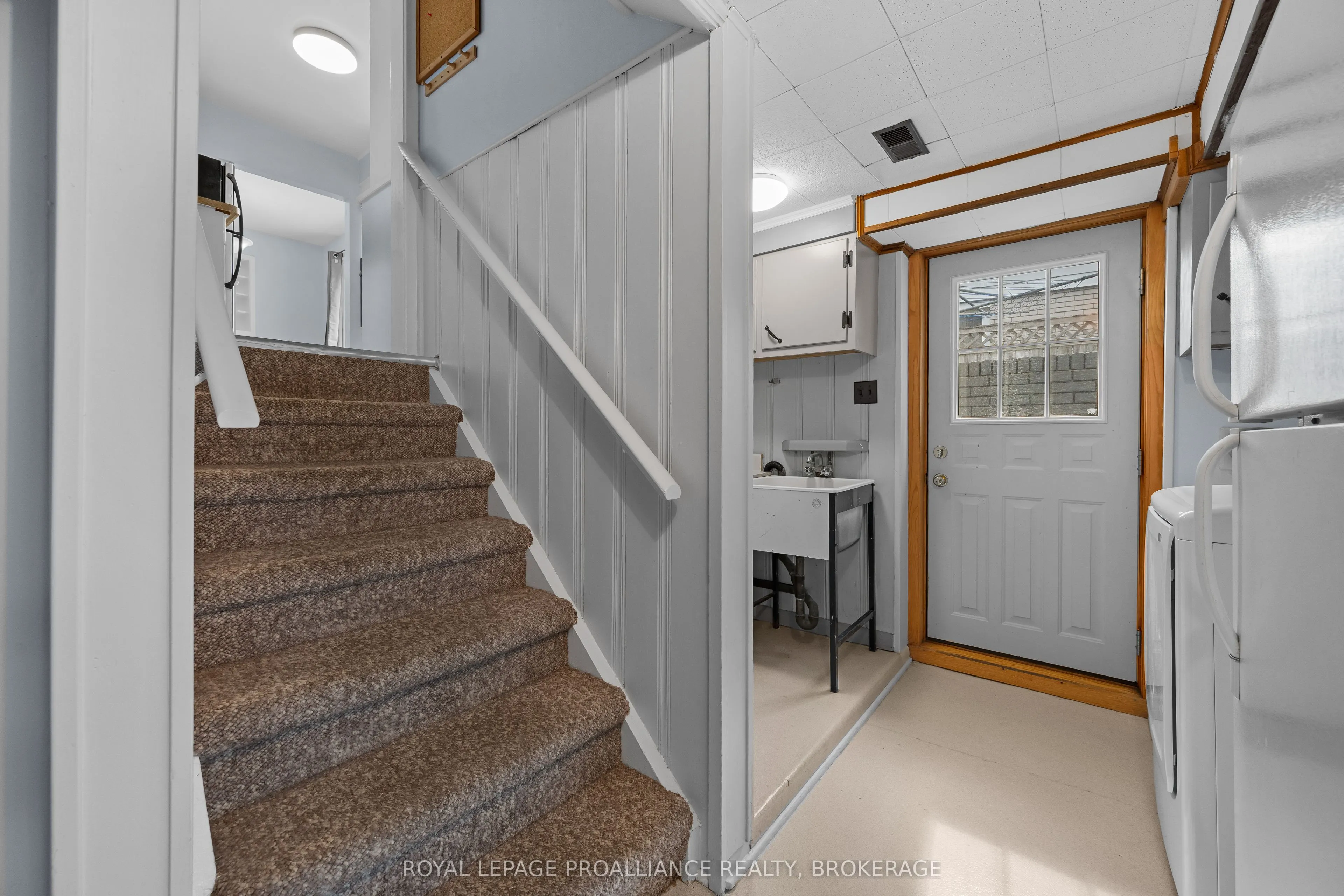 350 Norman Rogers Drive