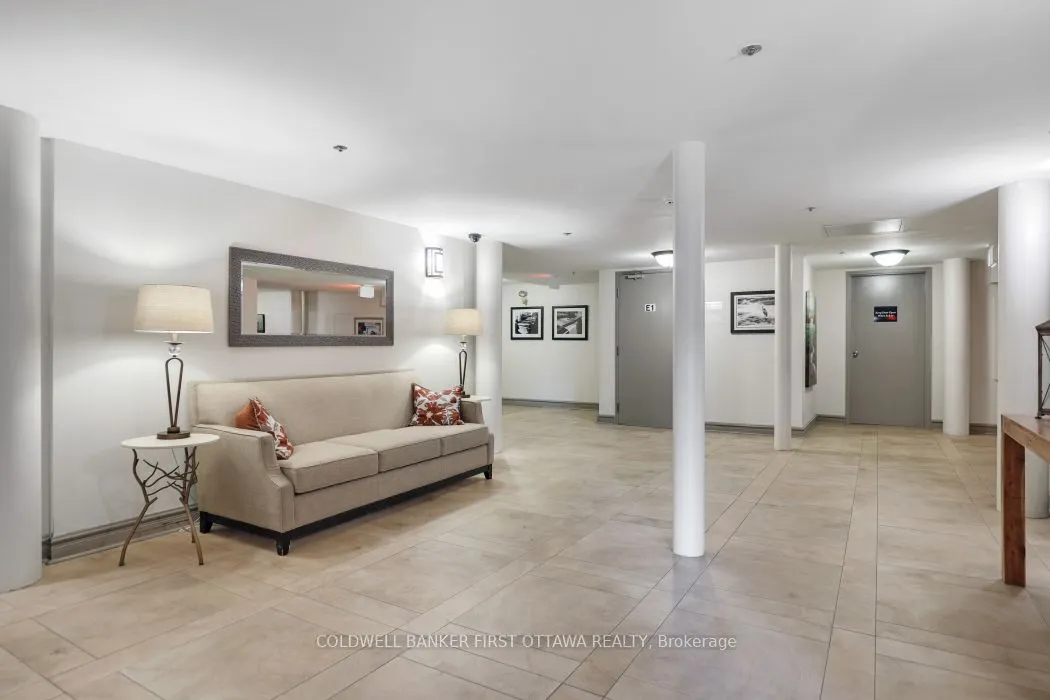 1 Rosamond Street, #109