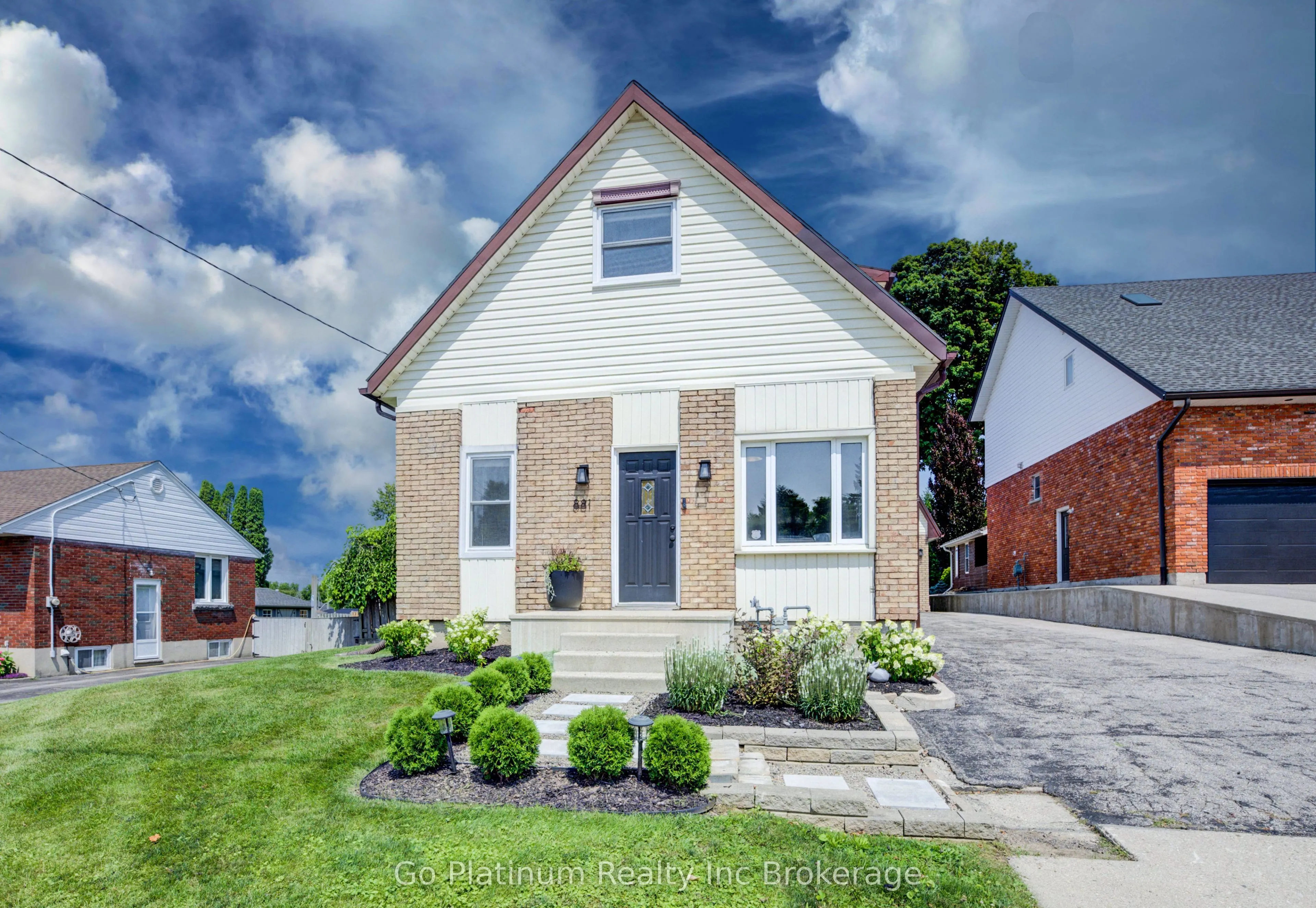 881 Isabel Street