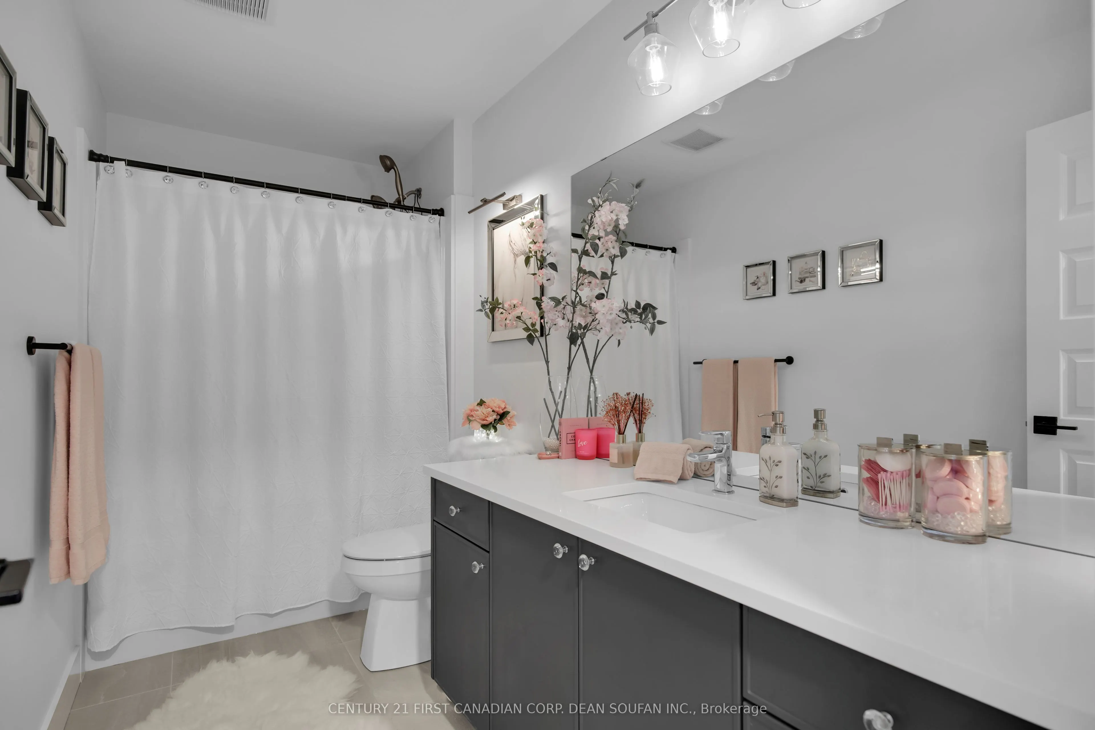 102 Daventry Way