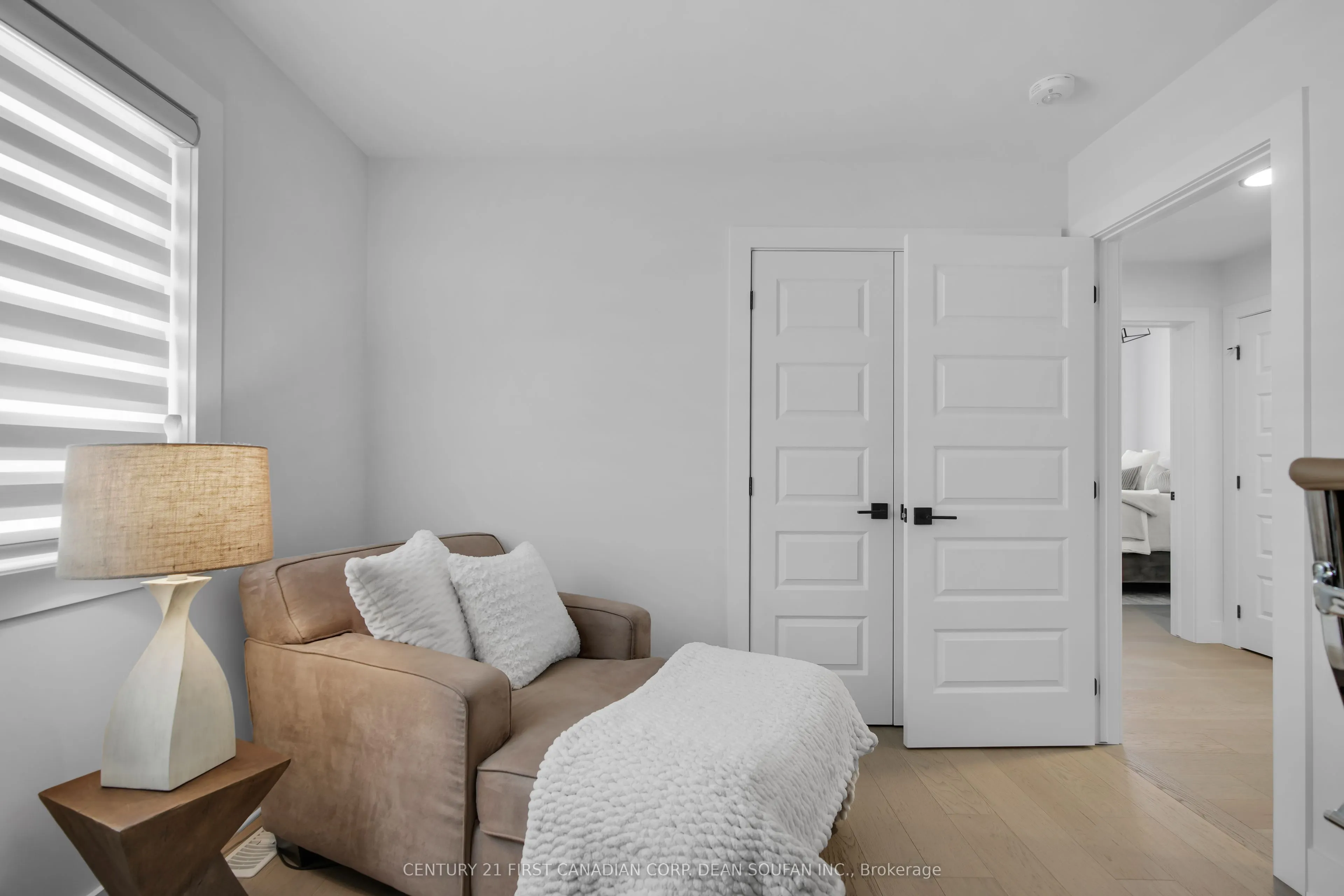 102 Daventry Way