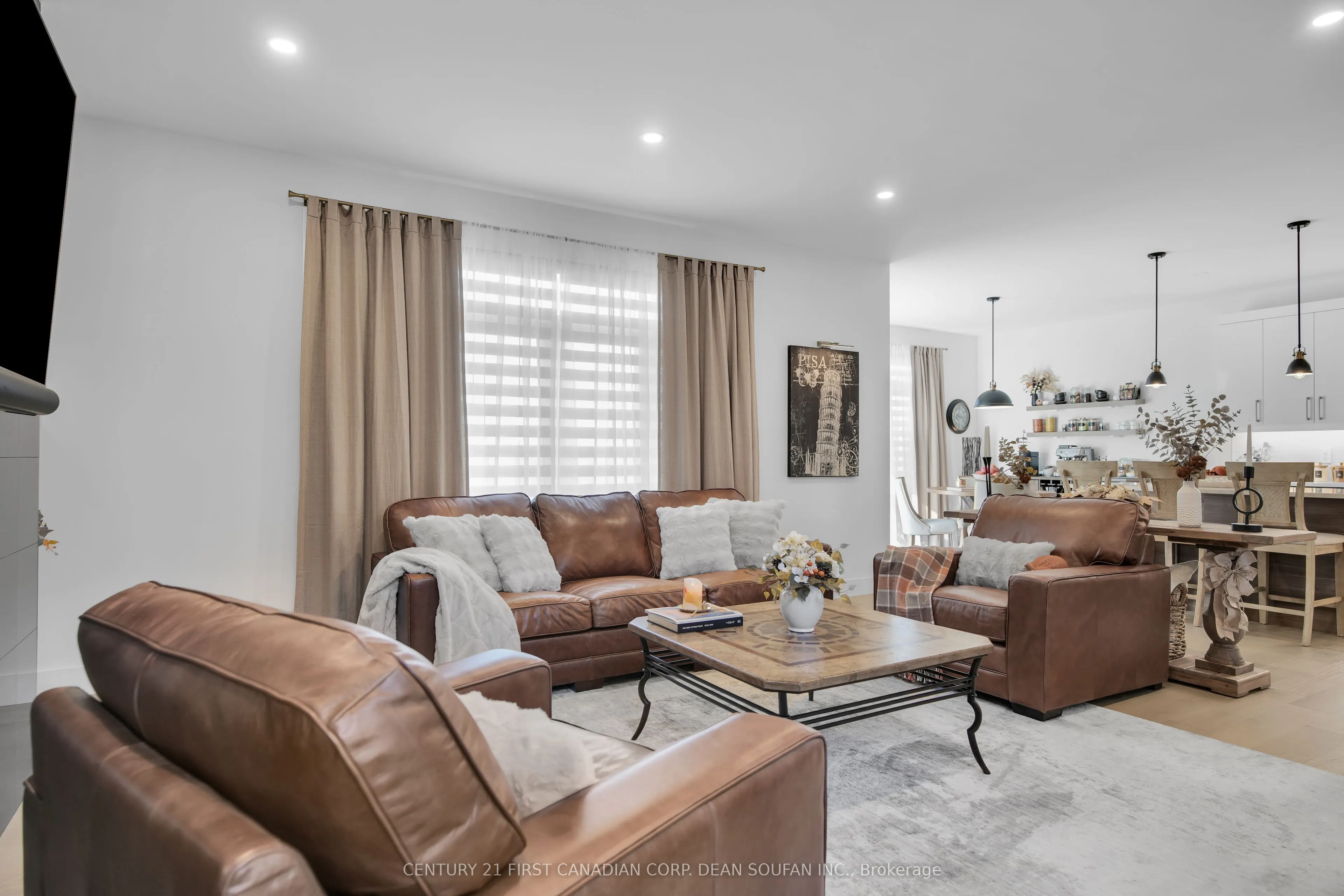 102 Daventry Way