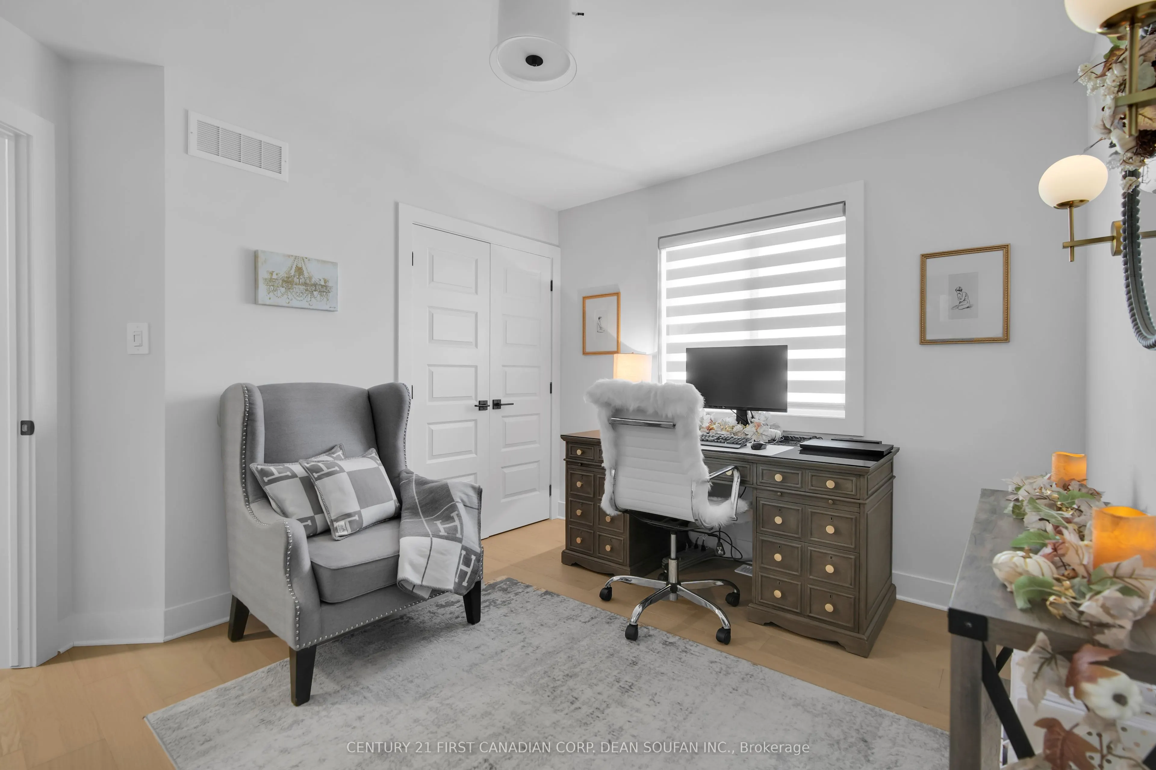 102 Daventry Way