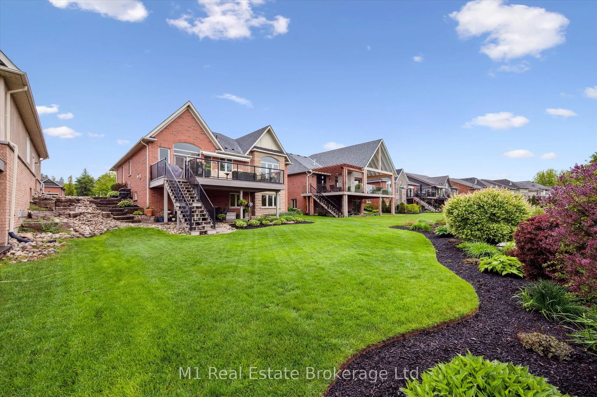 94 Aberfoyle Mill Crescent