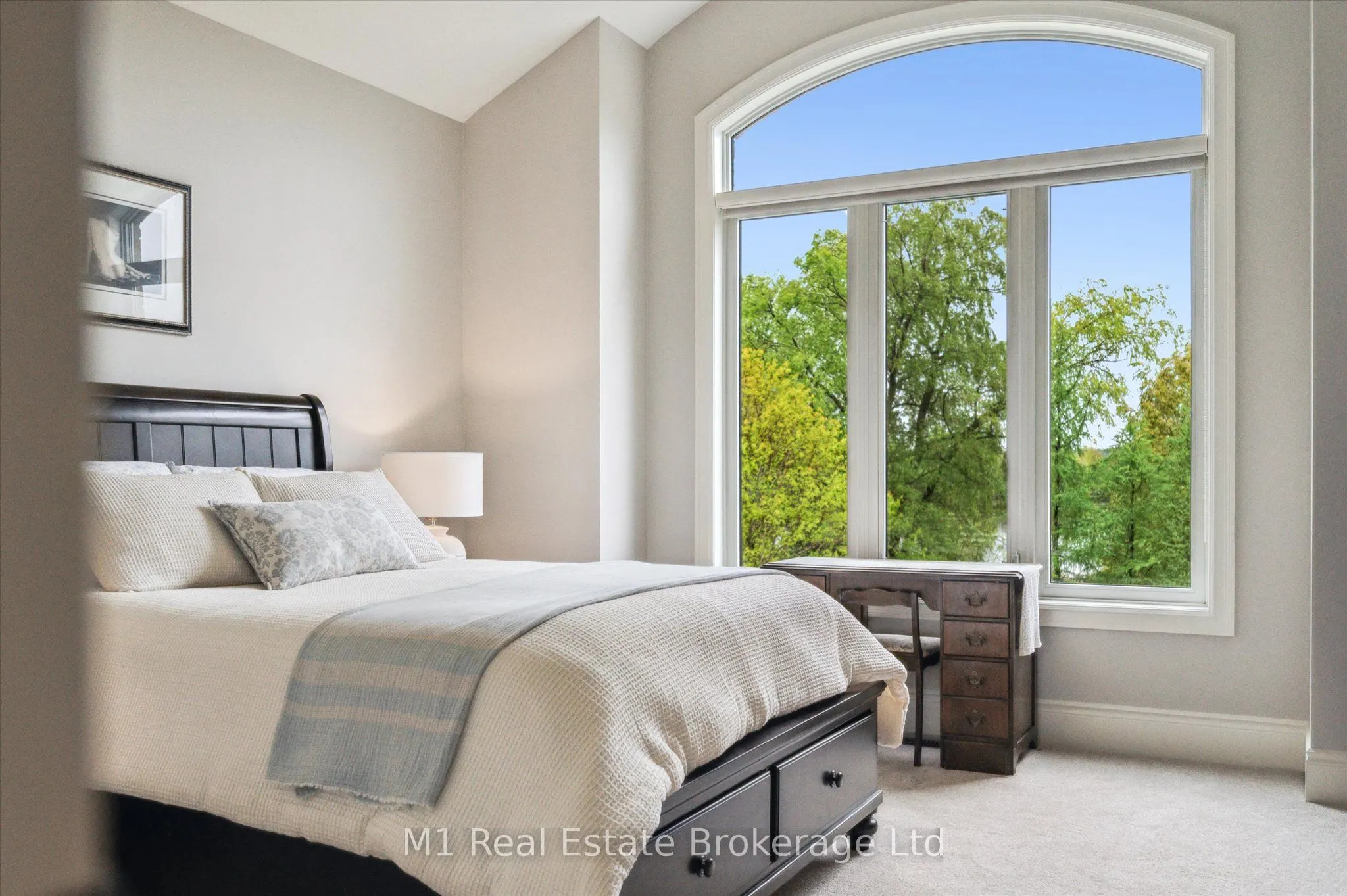 94 Aberfoyle Mill Crescent