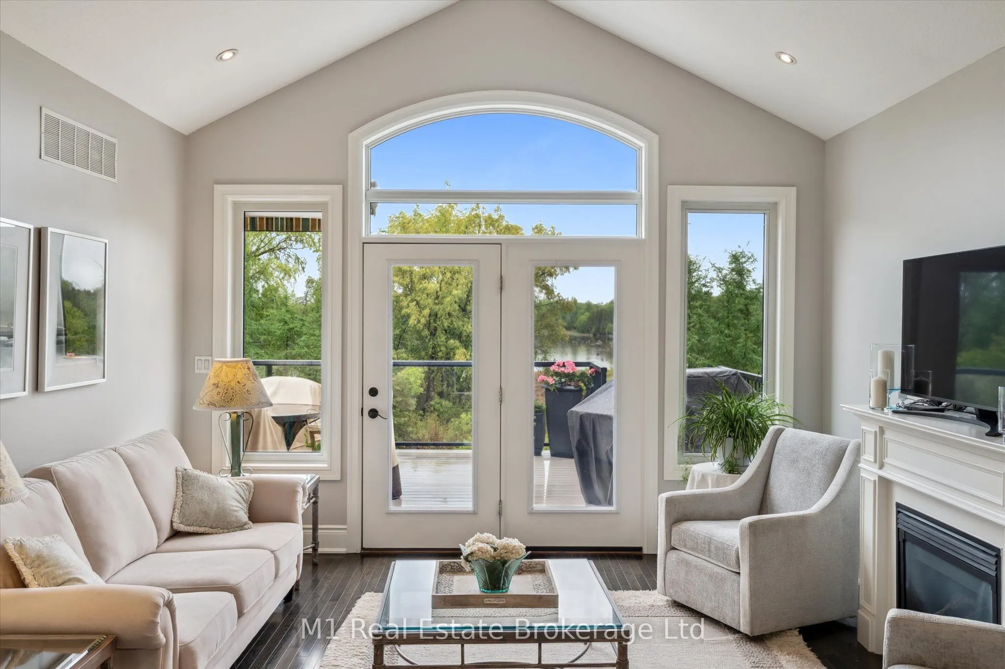 94 Aberfoyle Mill Crescent