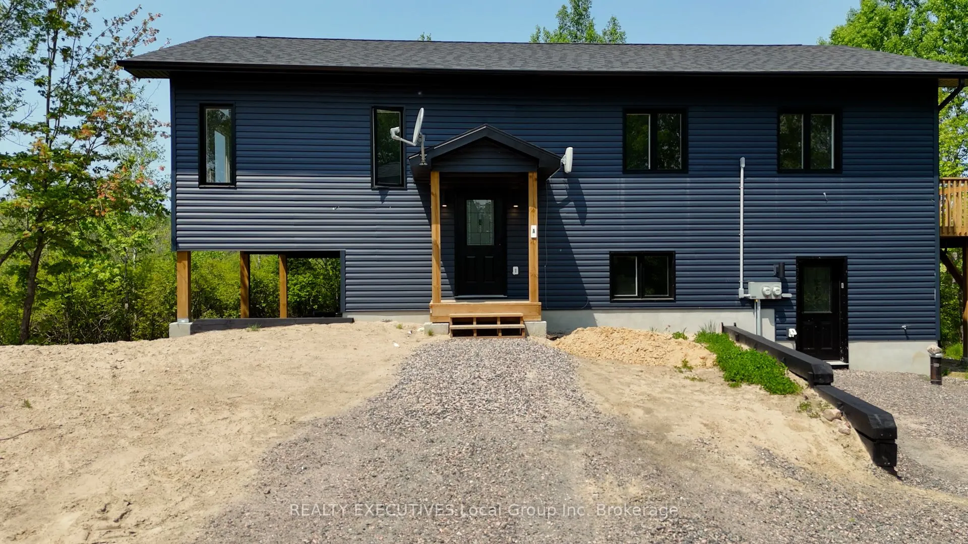1276 HART Road