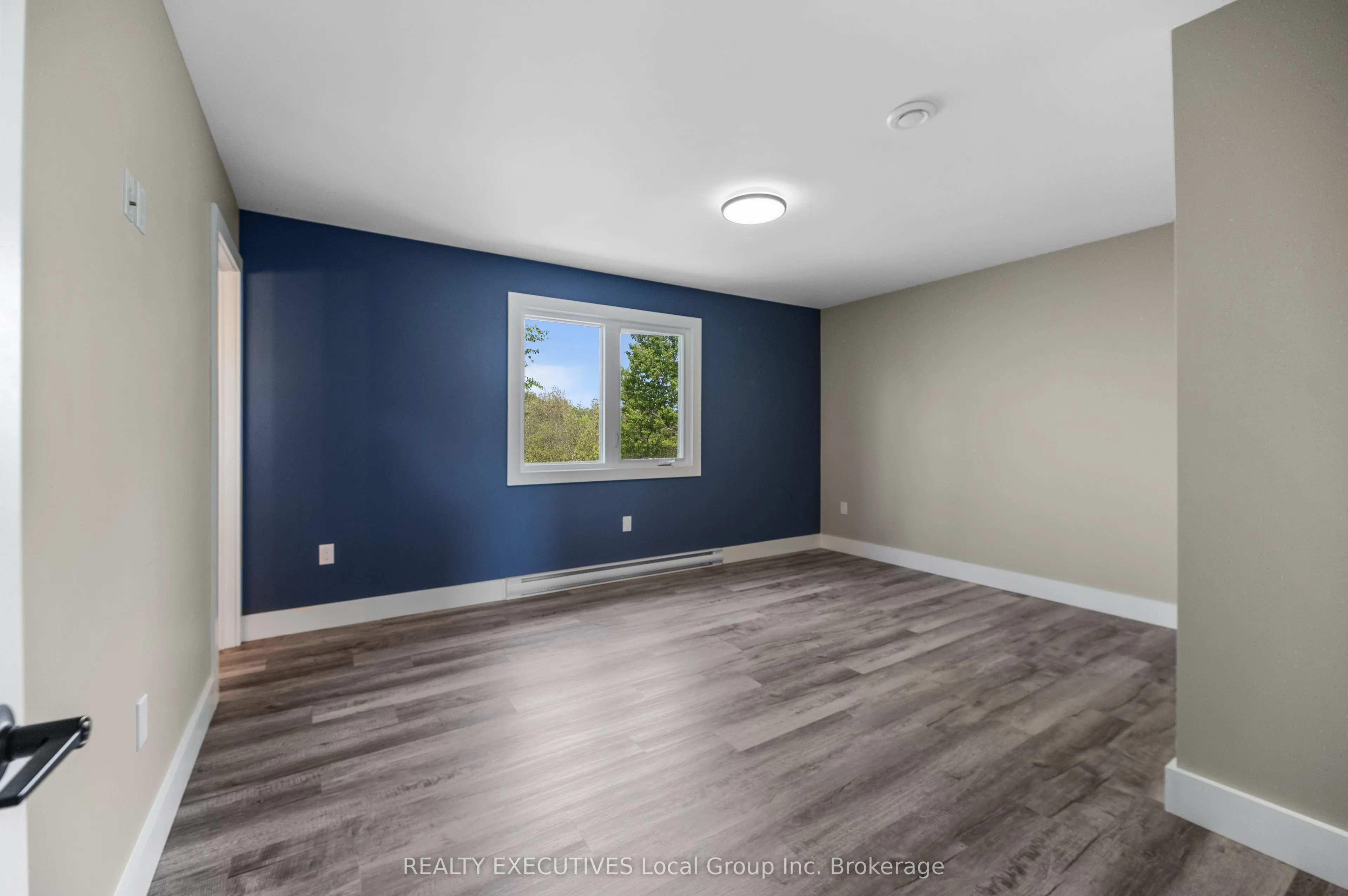 1276 HART Road