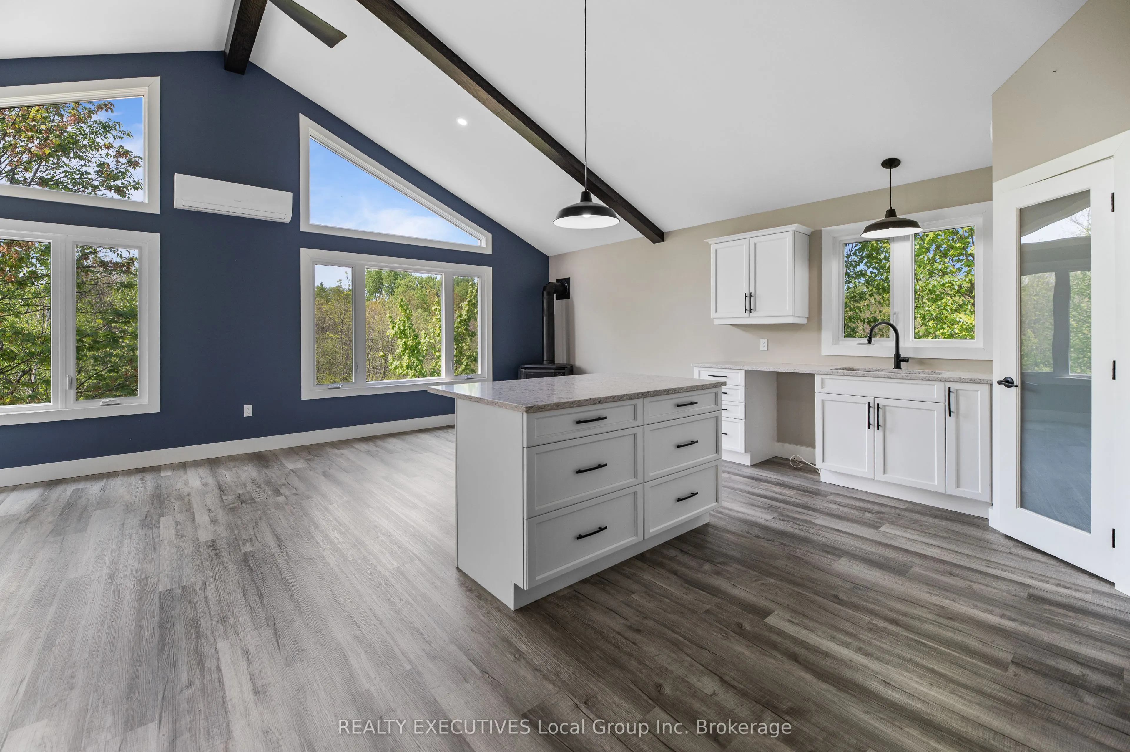 1276 HART Road