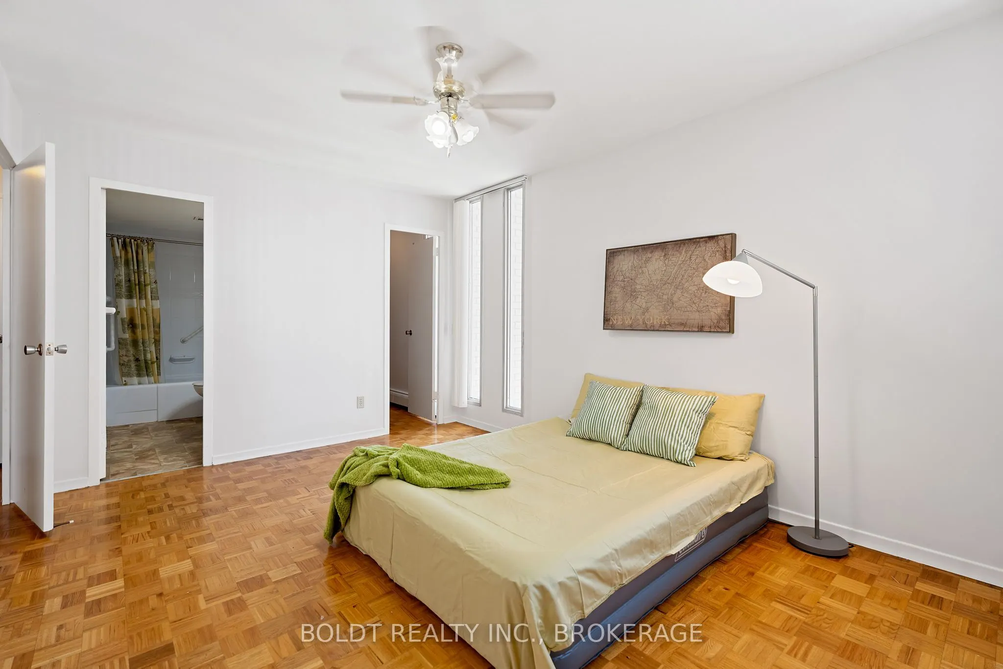 35 Towering Heights Boulevard, #1008