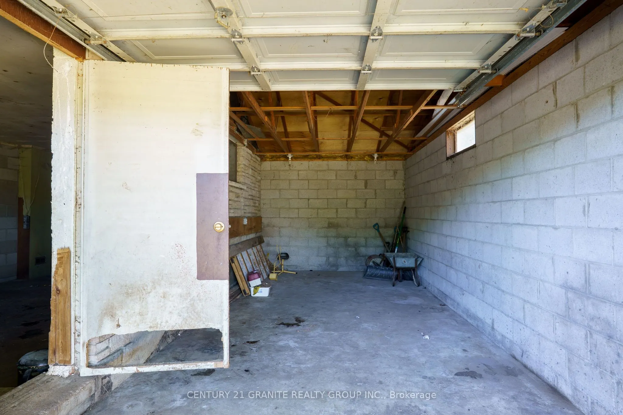 27195 Hwy 62 Highway