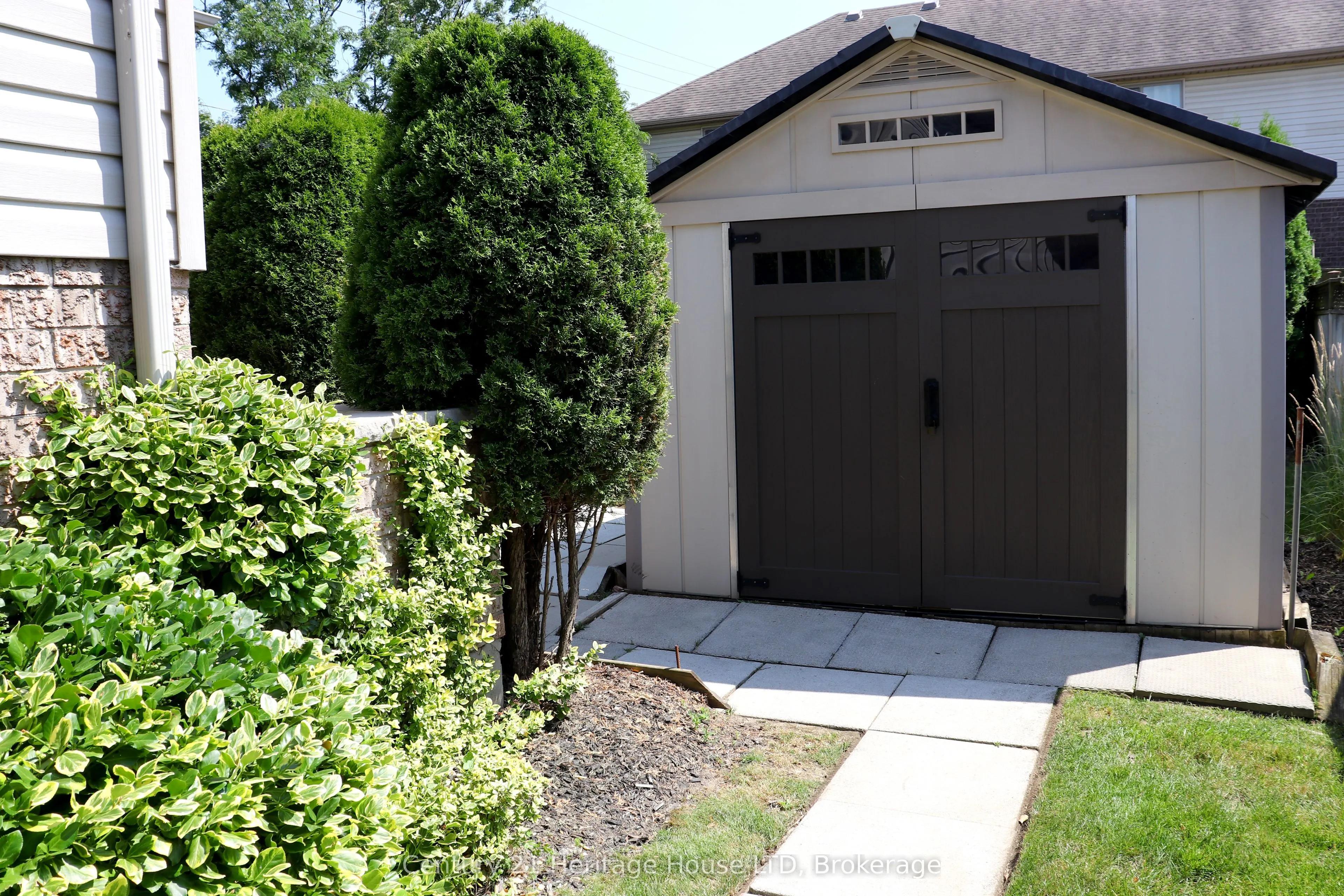 8292 Feren Drive S