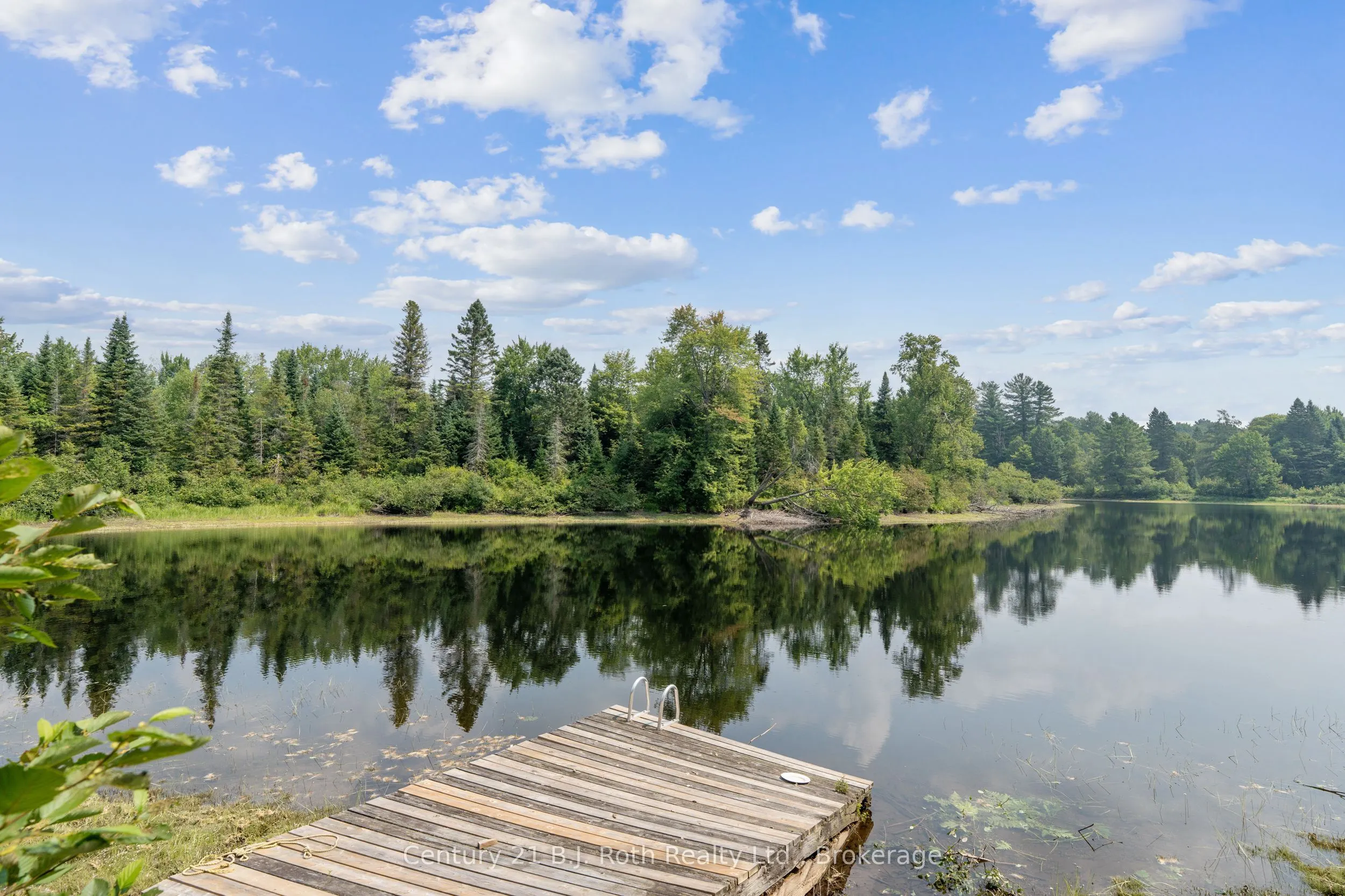 2377 Fraserburg Road