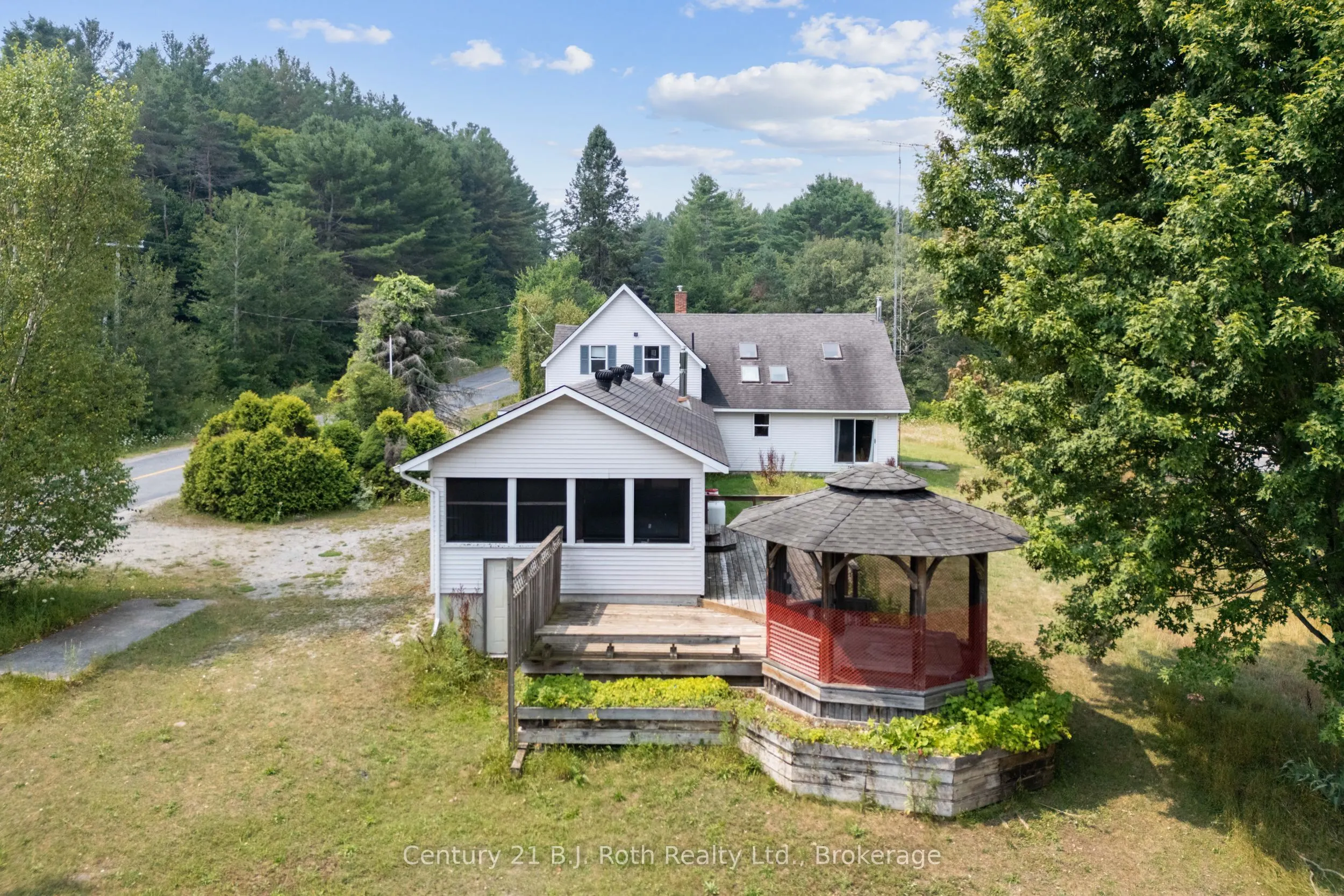 2377 Fraserburg Road