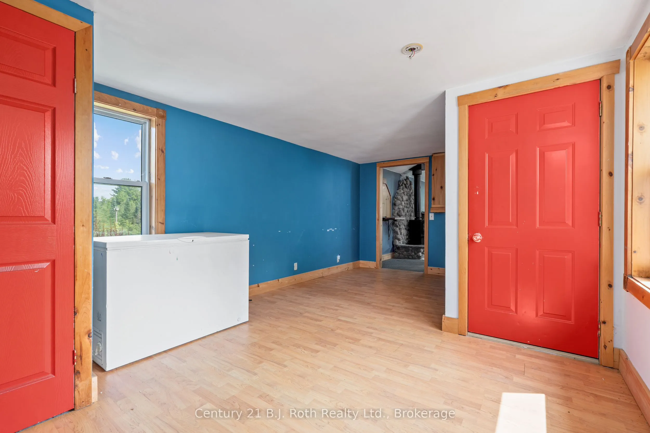 2377 Fraserburg Road