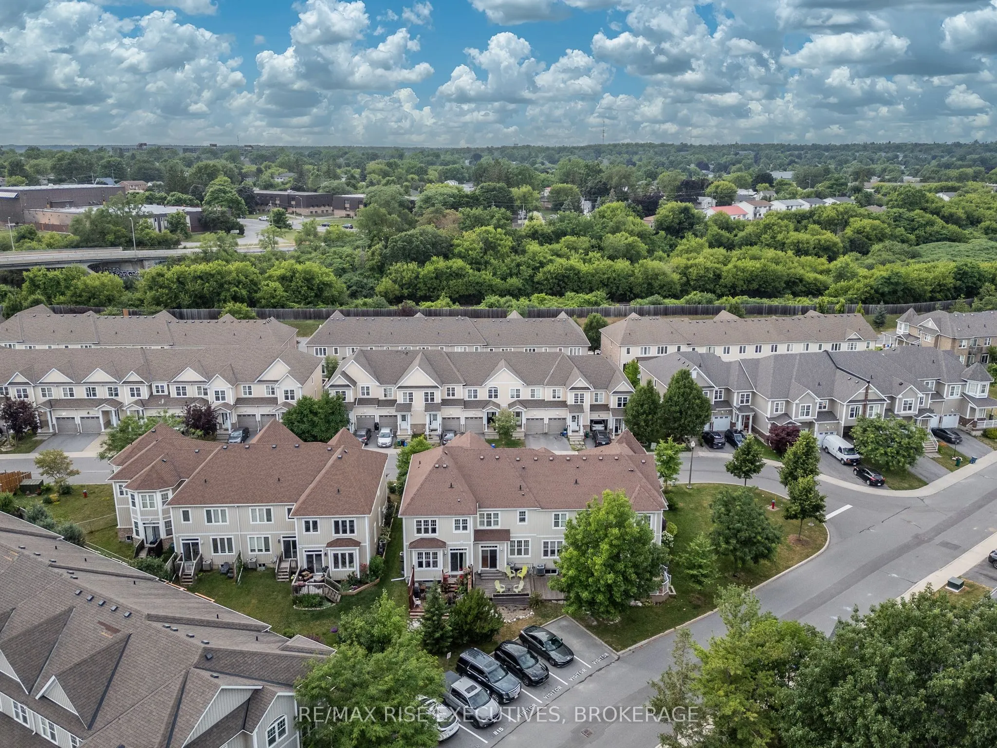 903 Ascot Lane, #903