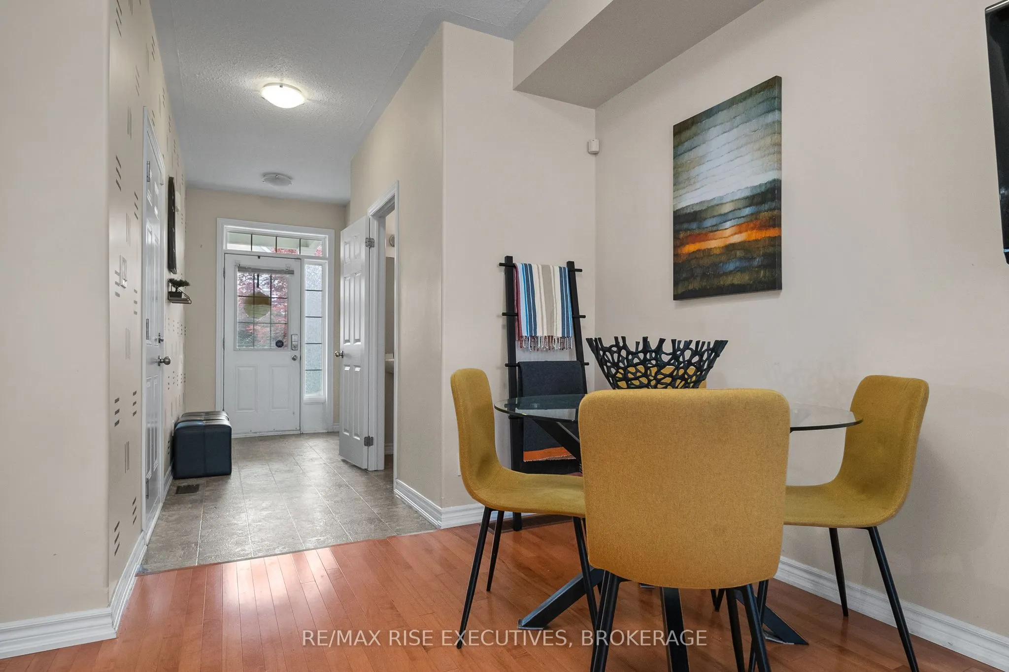 903 Ascot Lane, #903