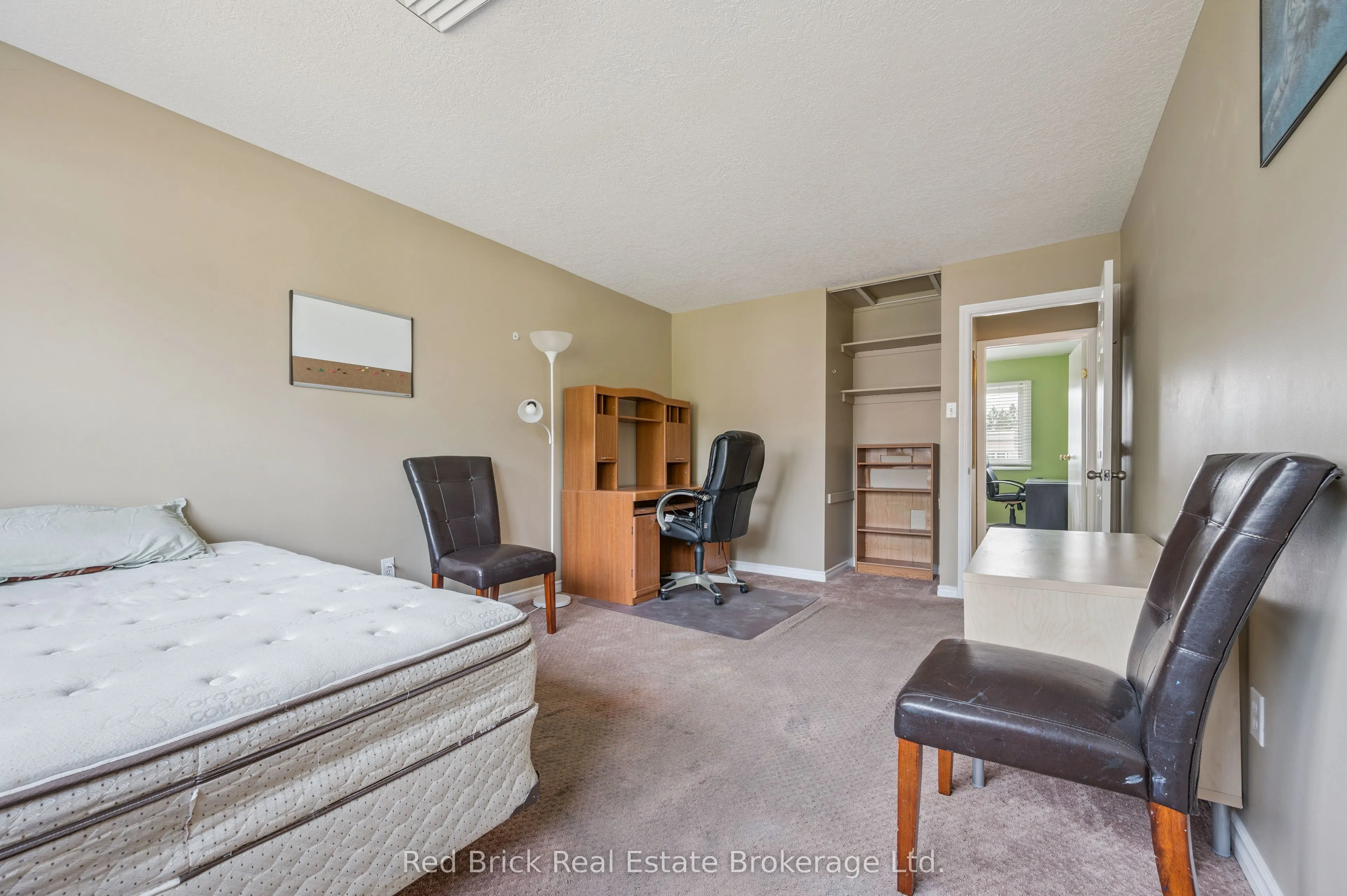 121 University Avenue E, #16