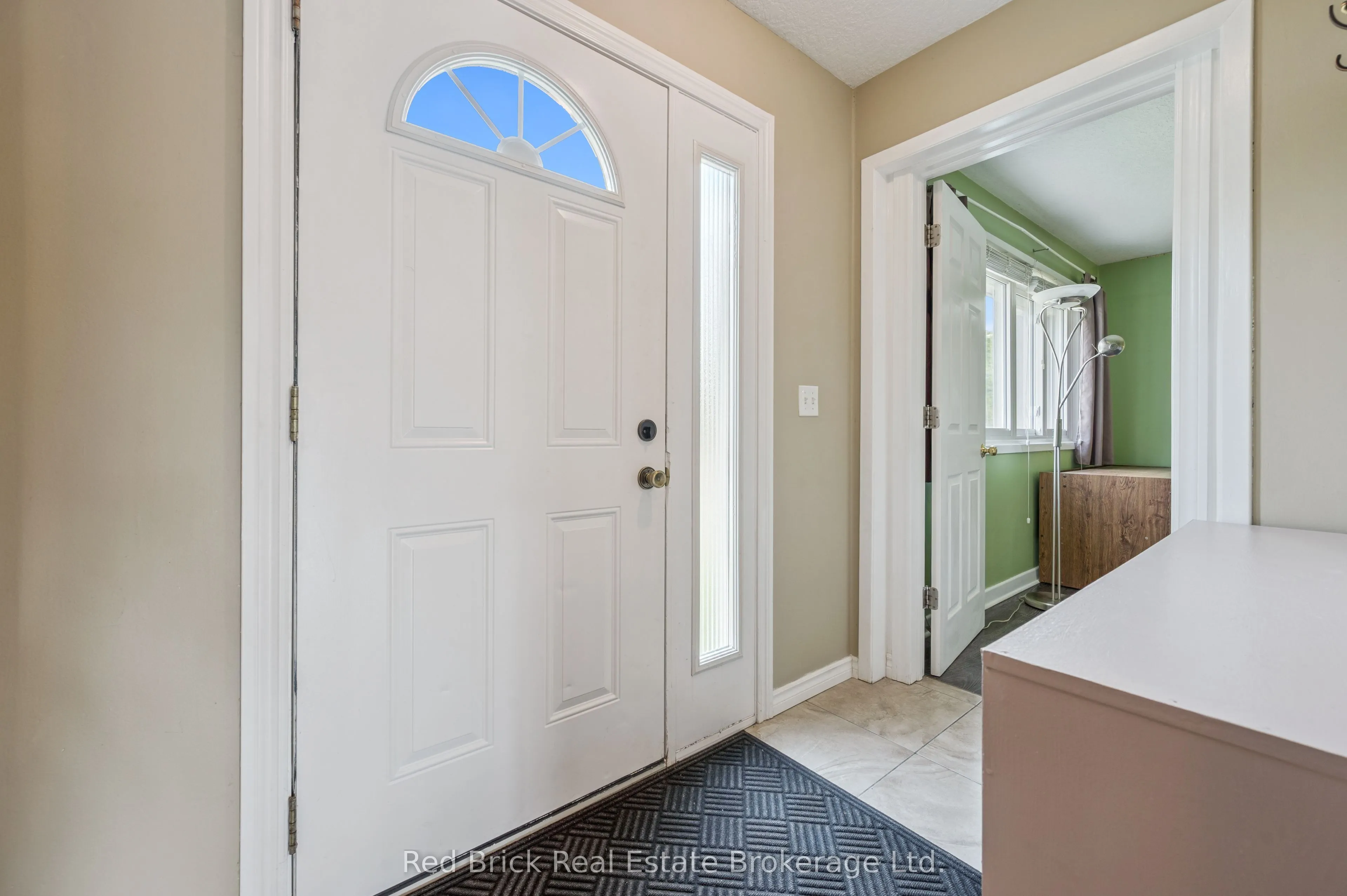 121 University Avenue E, #16