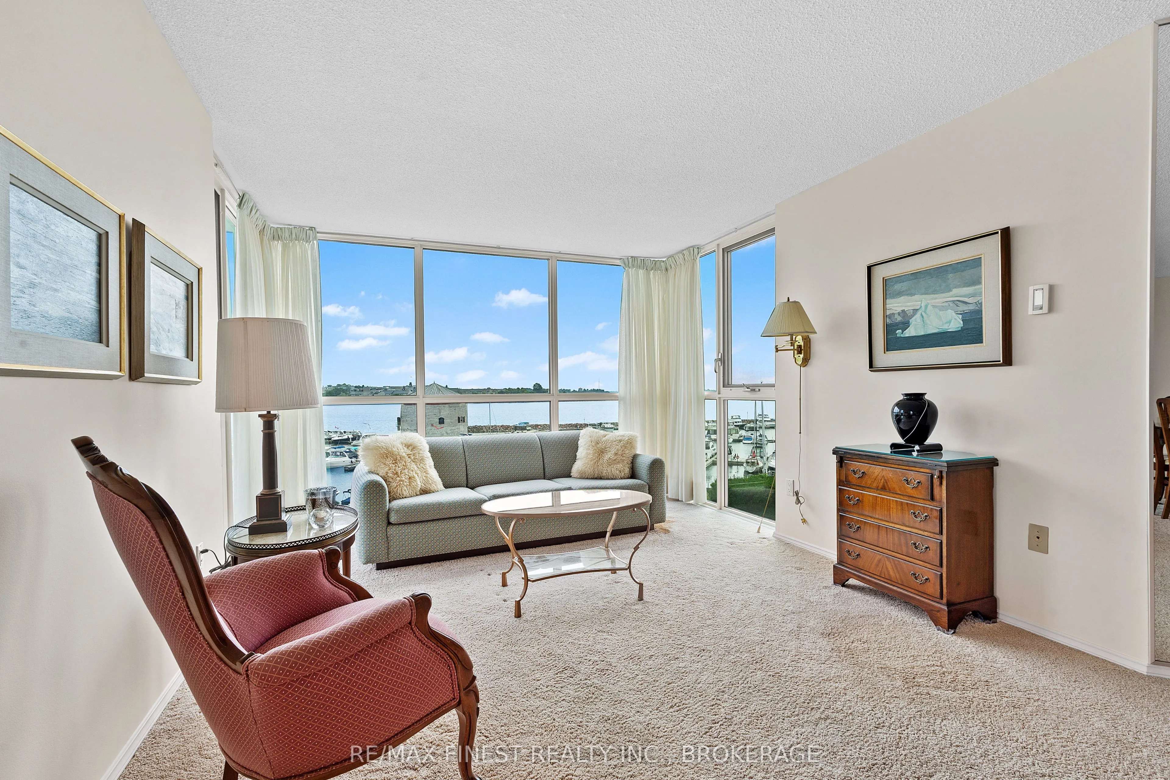185 Ontario Street, #306