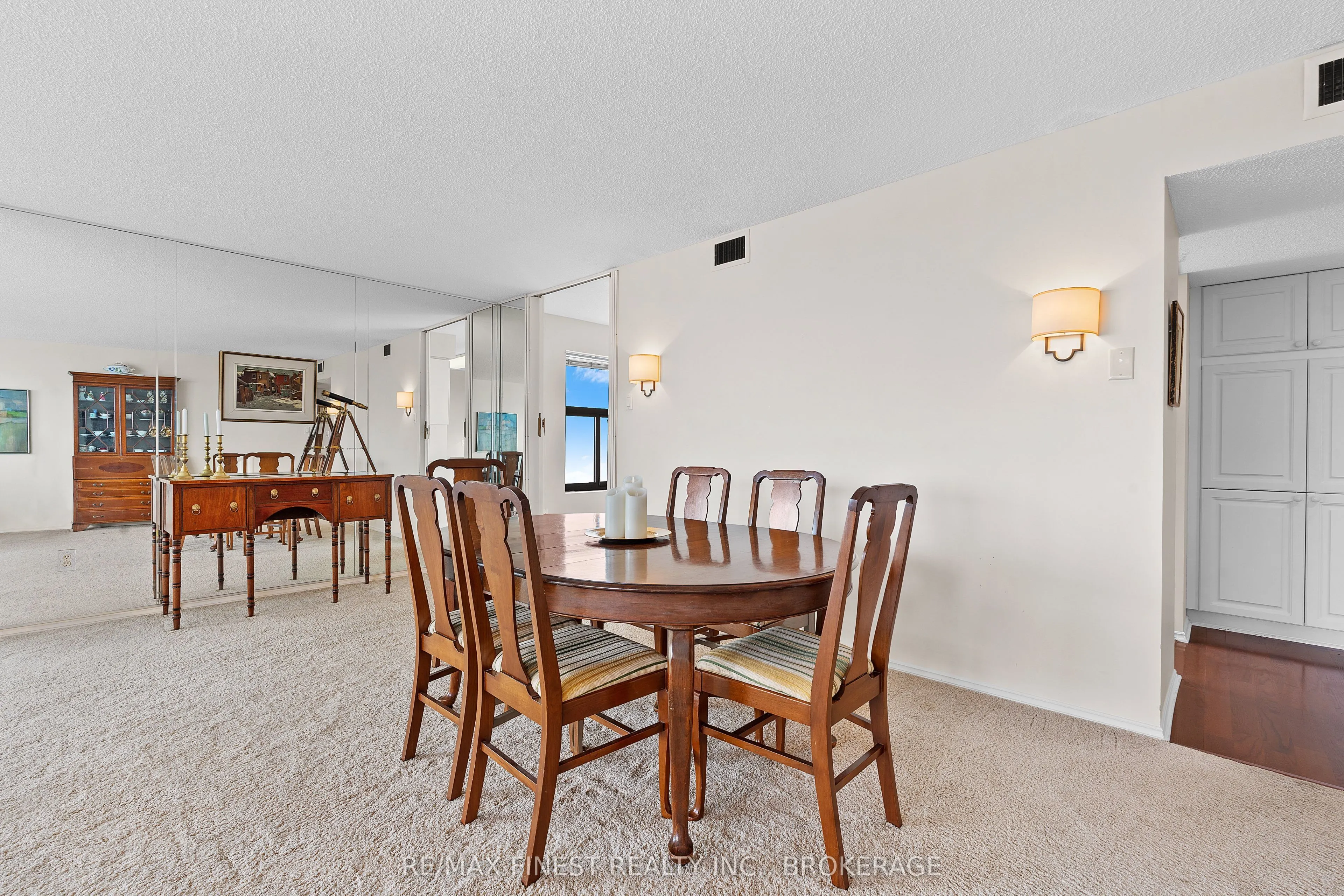 185 Ontario Street, #306