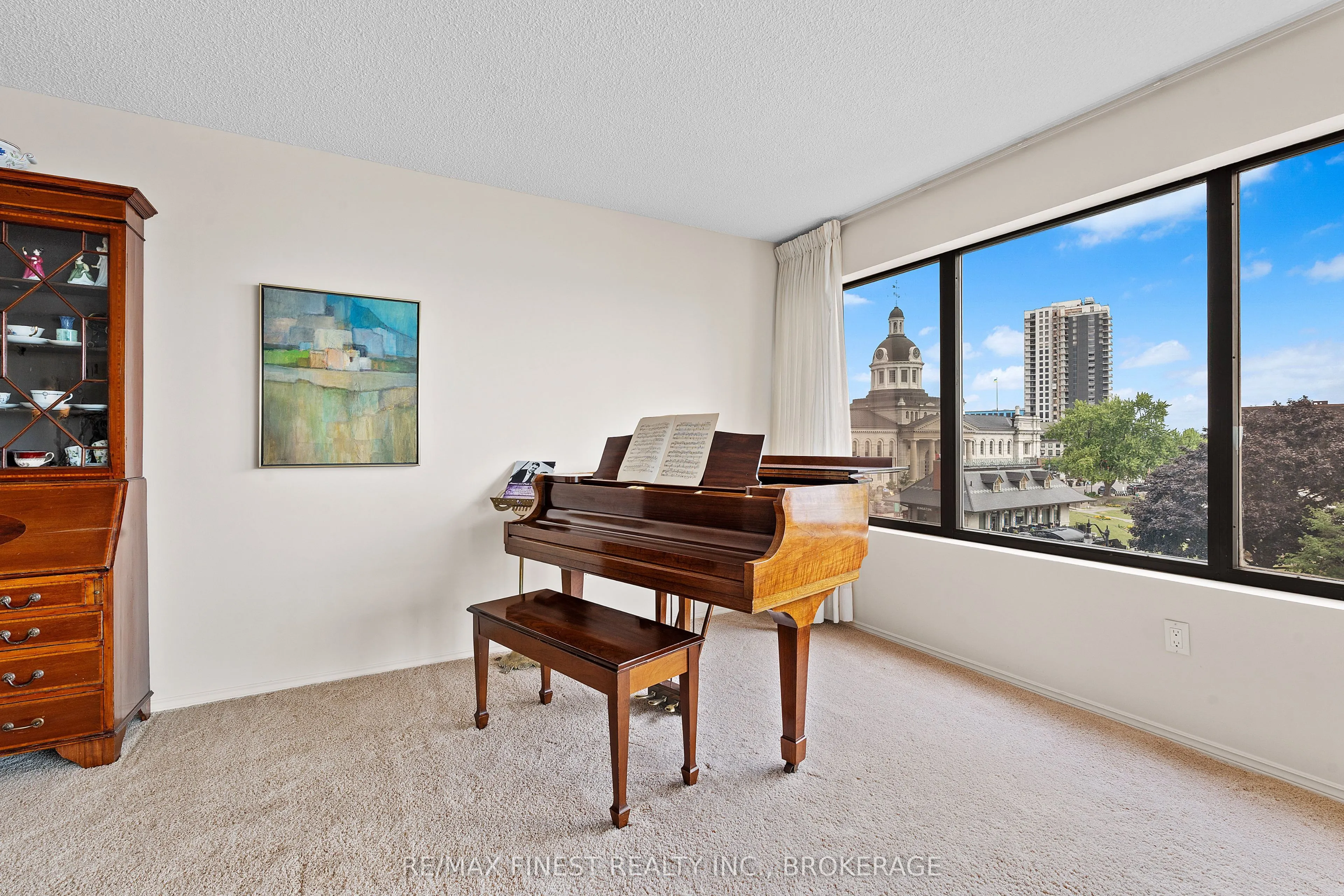 185 Ontario Street, #306