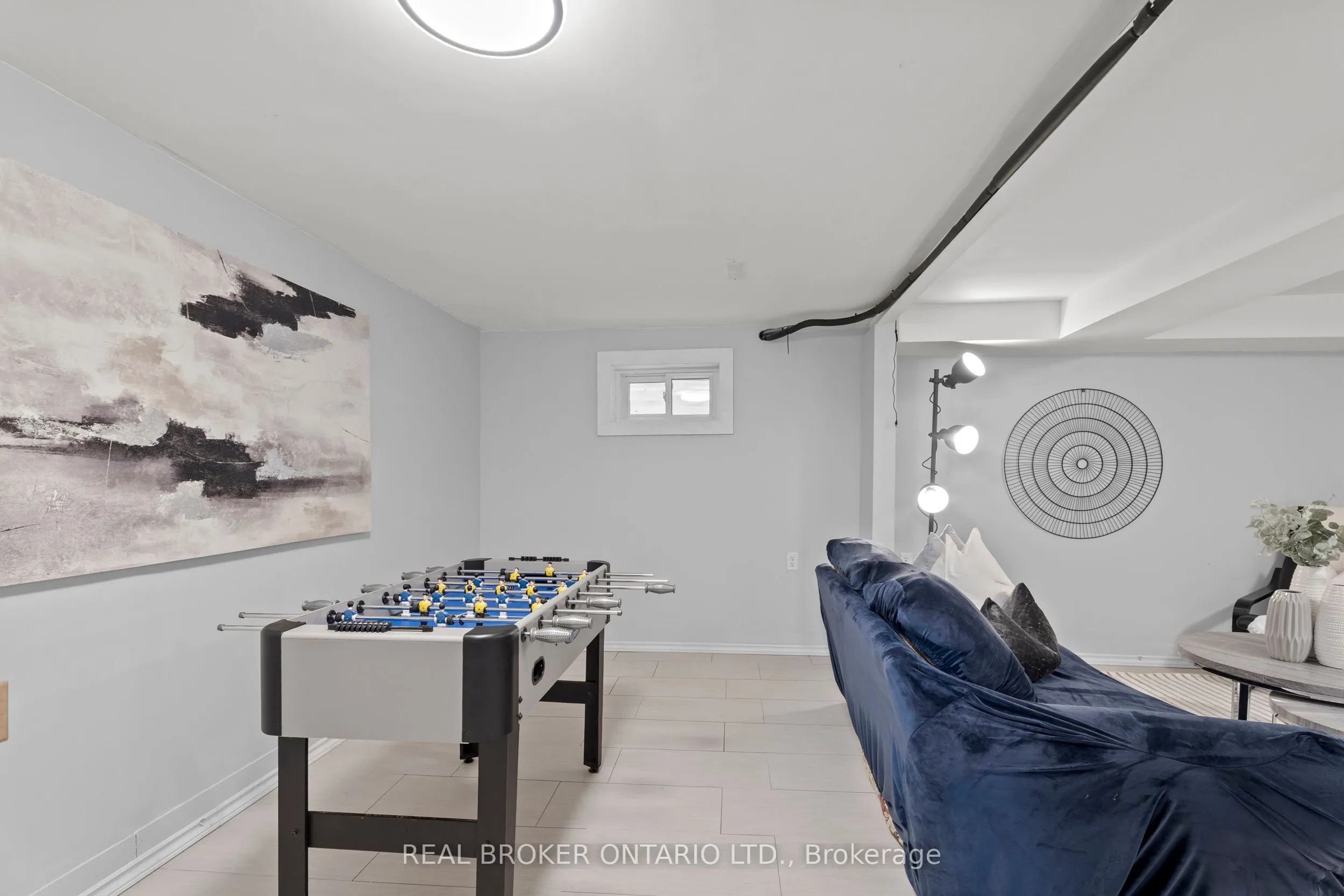 121 Bagot Street, #2