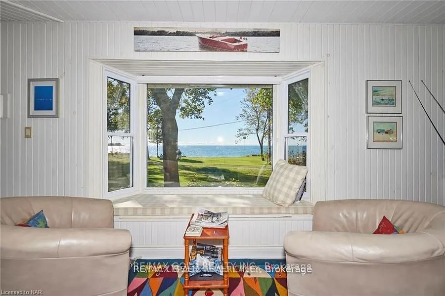 35 Lakeview Line