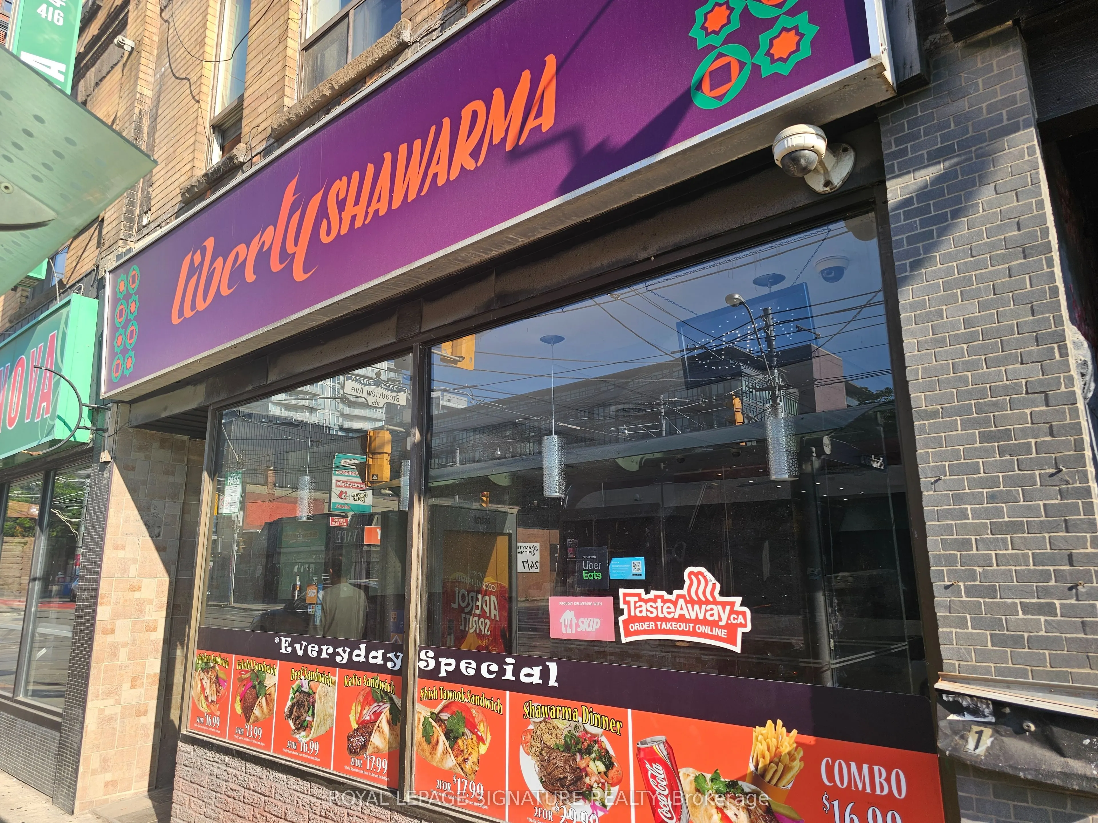 716 Queen Street E