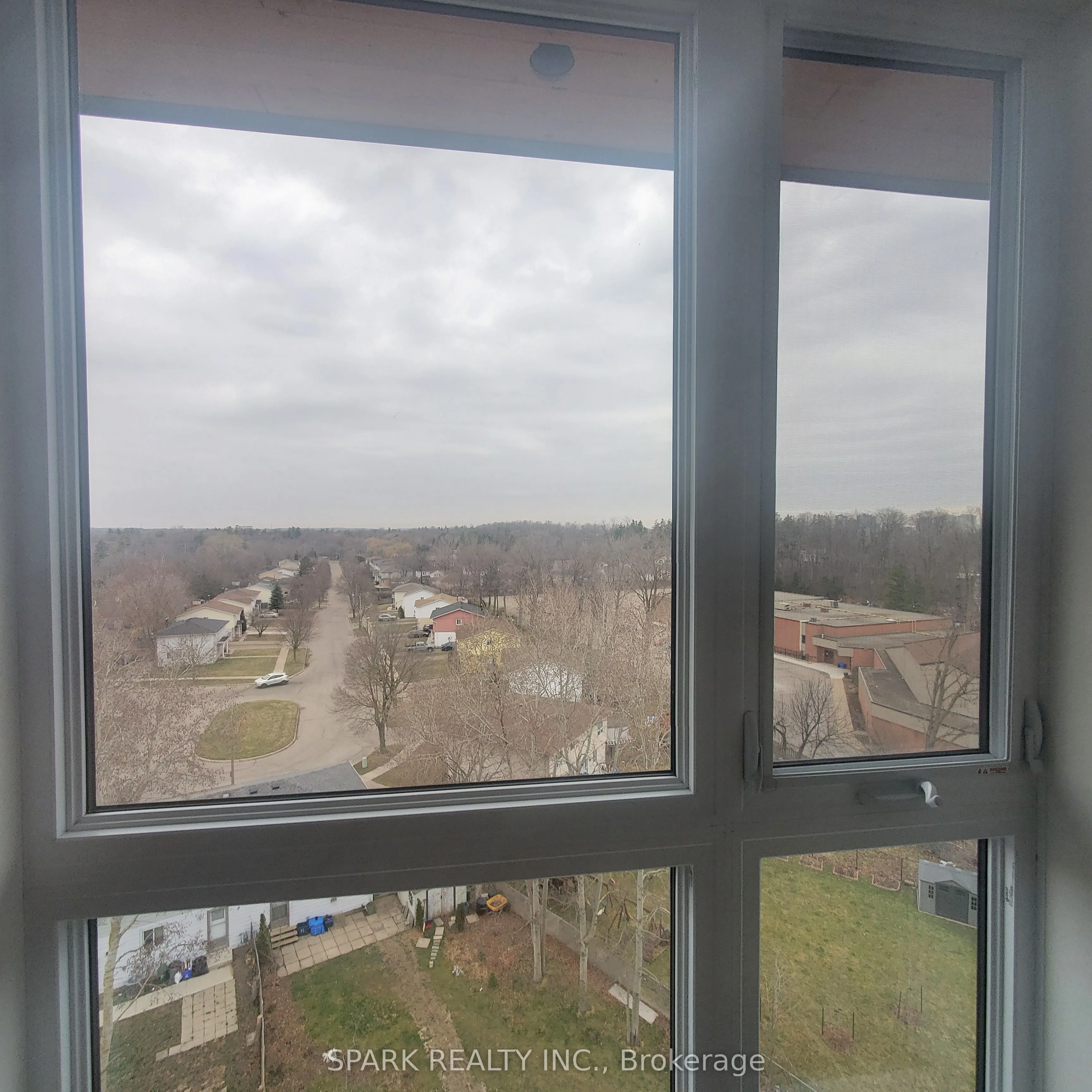 312 Erb Street W, #611