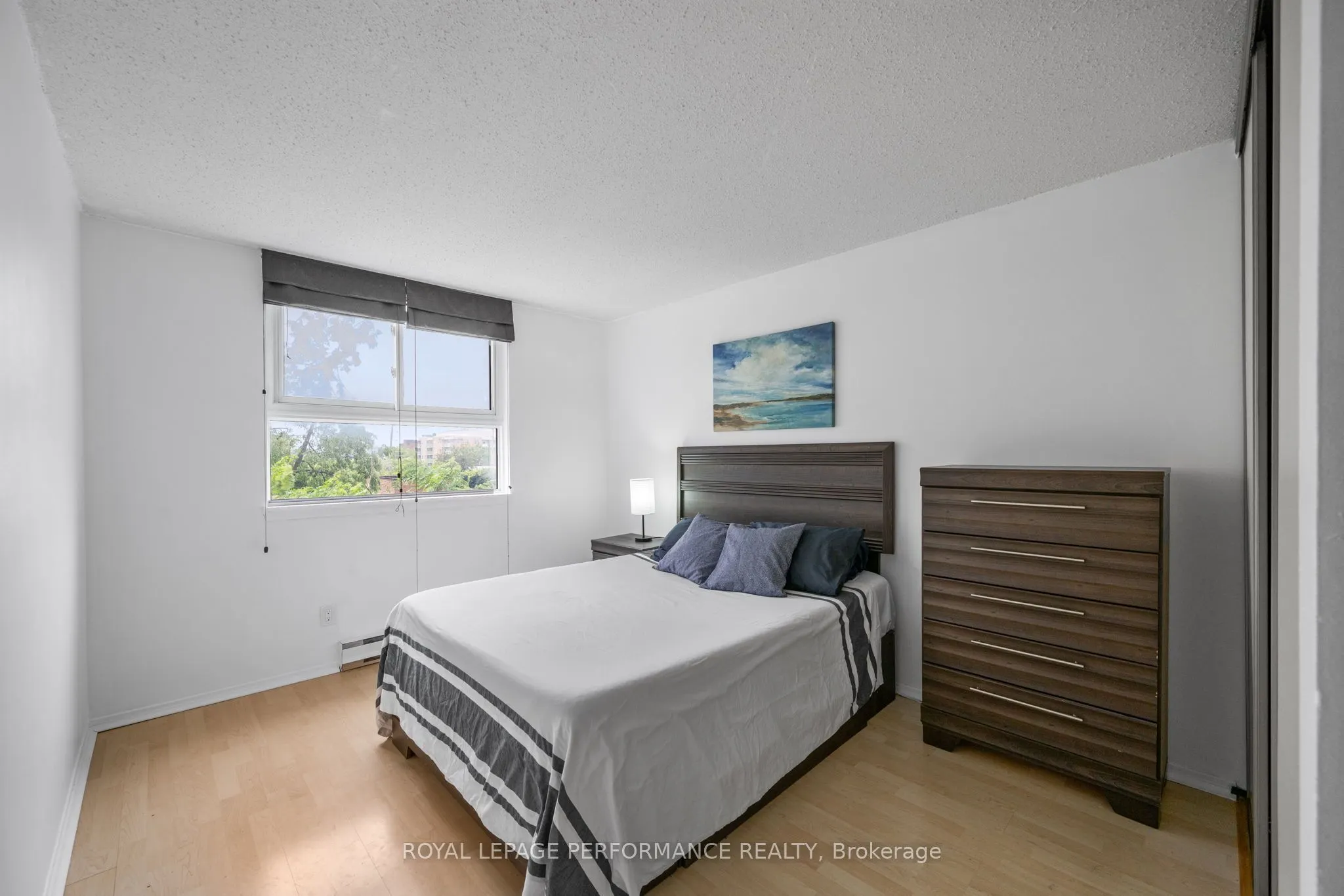 110 Forward Avenue, #501