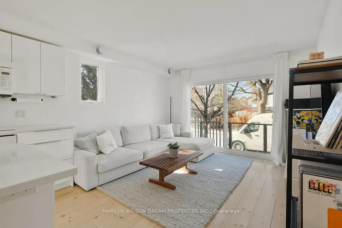 67 Pinhey Street