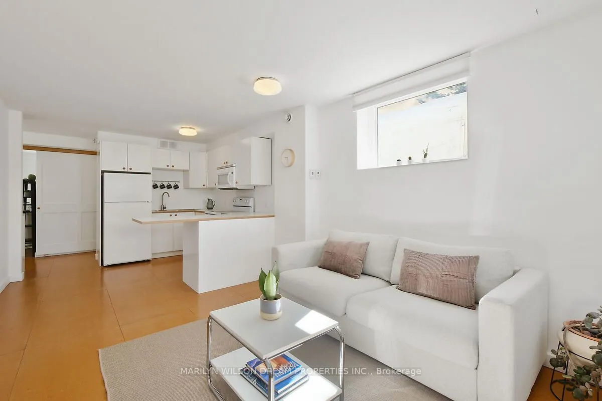 67 Pinhey Street