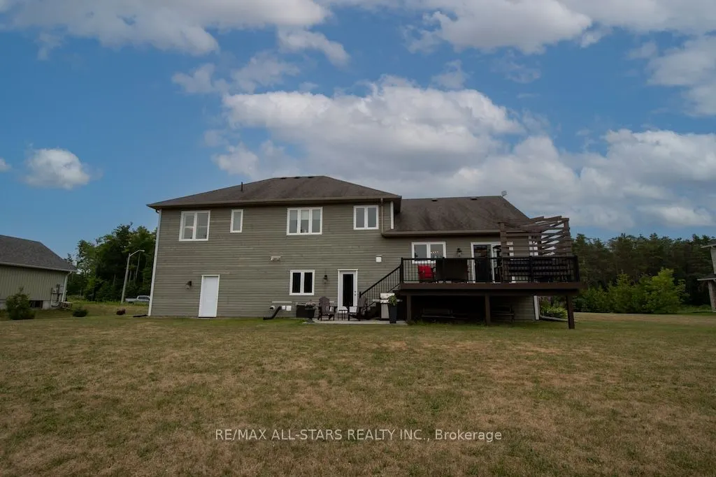 15 Rustlewood Avenue