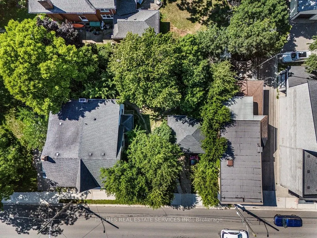 146 Westminster Drive S